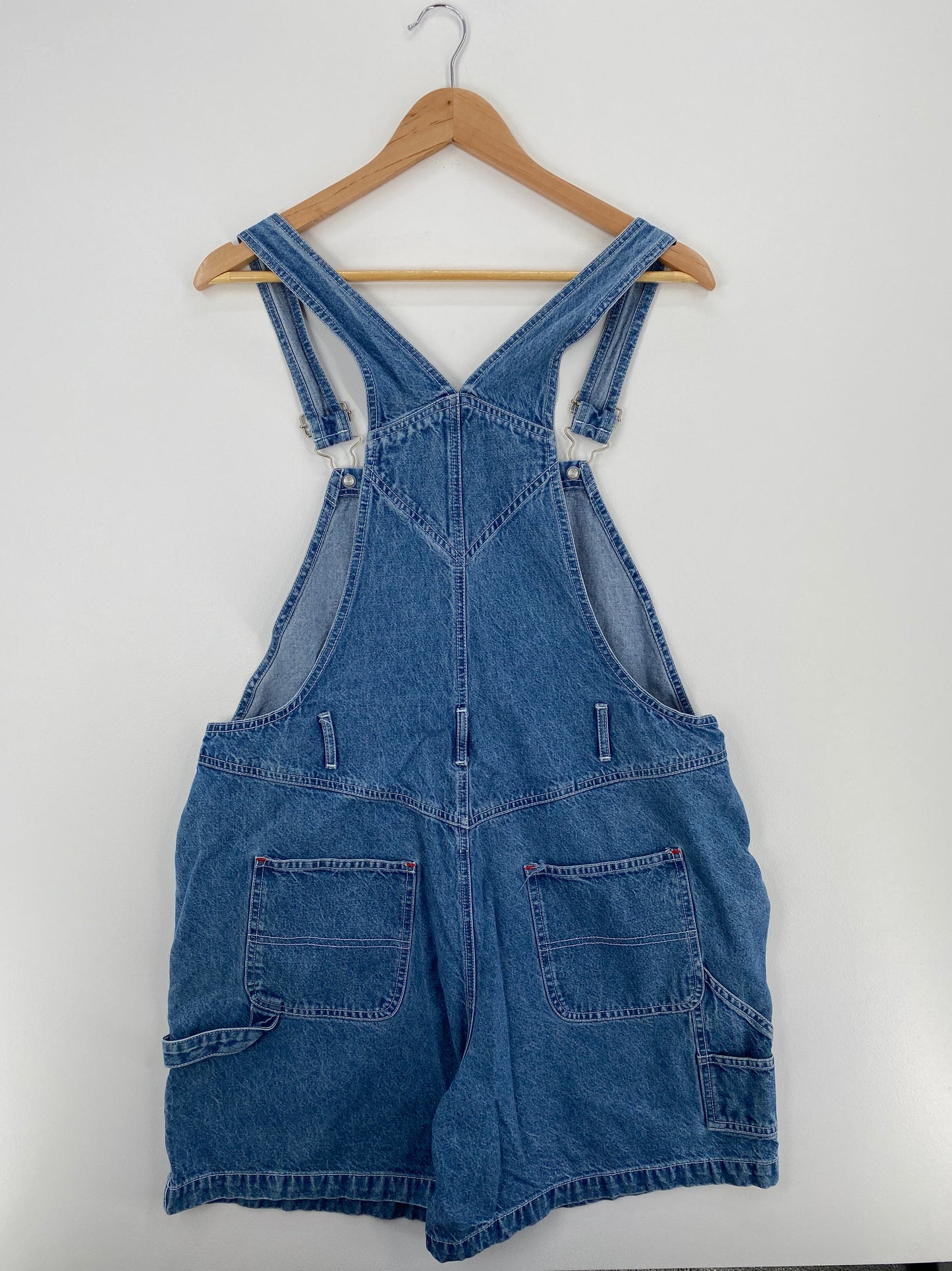 90's DISNEY WINNIE THE POOH Size L Vintage Denim Shorts / A1587