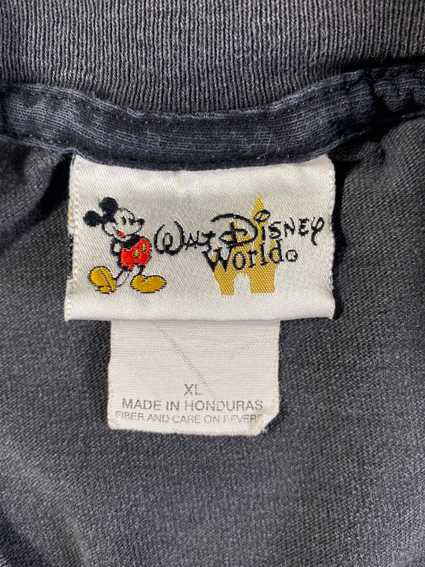 2001 WALT DISNEY WORLD Size XL Vintage T-Shirt / A1769