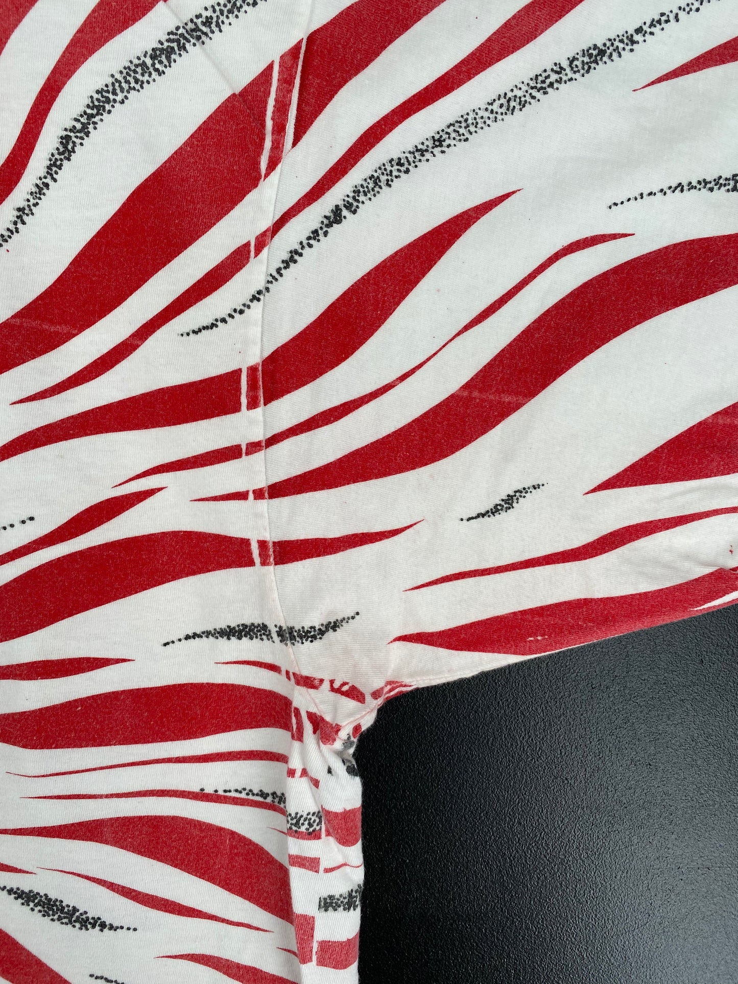 90's GEORGIA BULLDOGS Size XL Vintage College T- Shirt / A1884