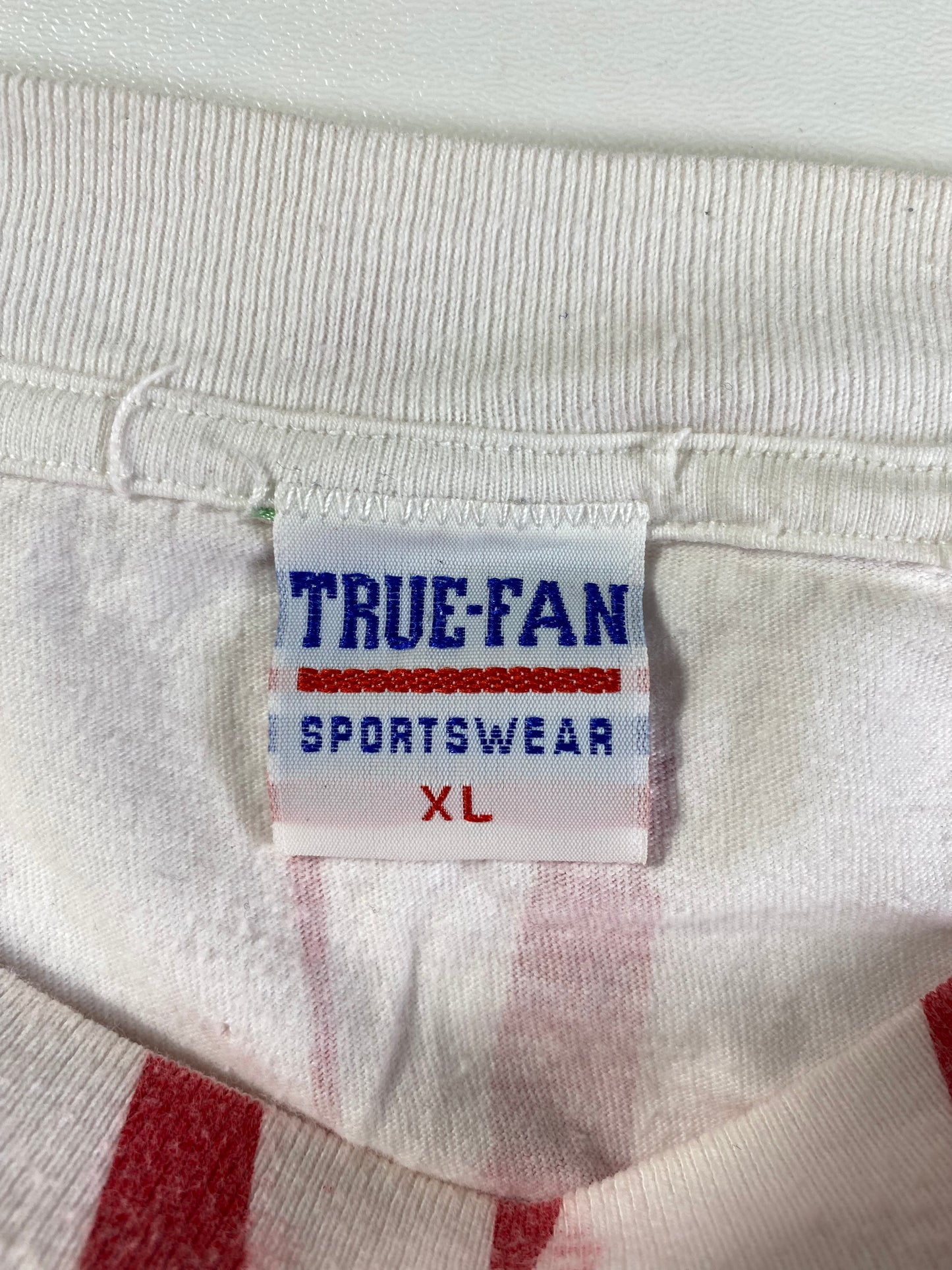 90's GEORGIA BULLDOGS Size XL Vintage College T- Shirt / A1884