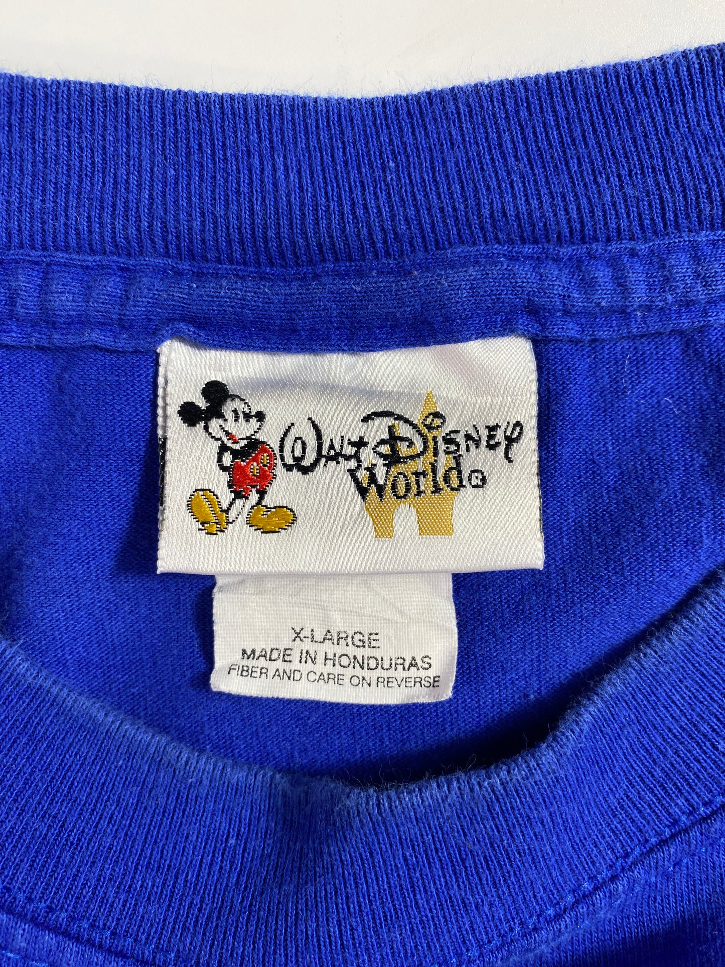 2001 WALT DISNEY EORLD Size XL Vintage T-Shirt / A2075