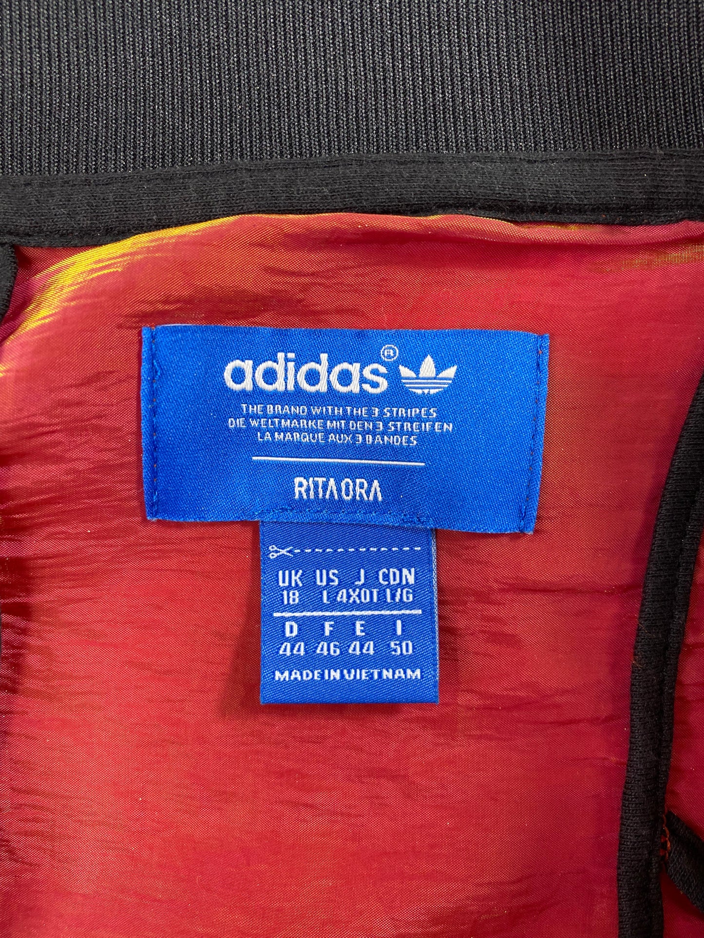 Vintage ADIDAS Size L Nylon Jacket / E4446N