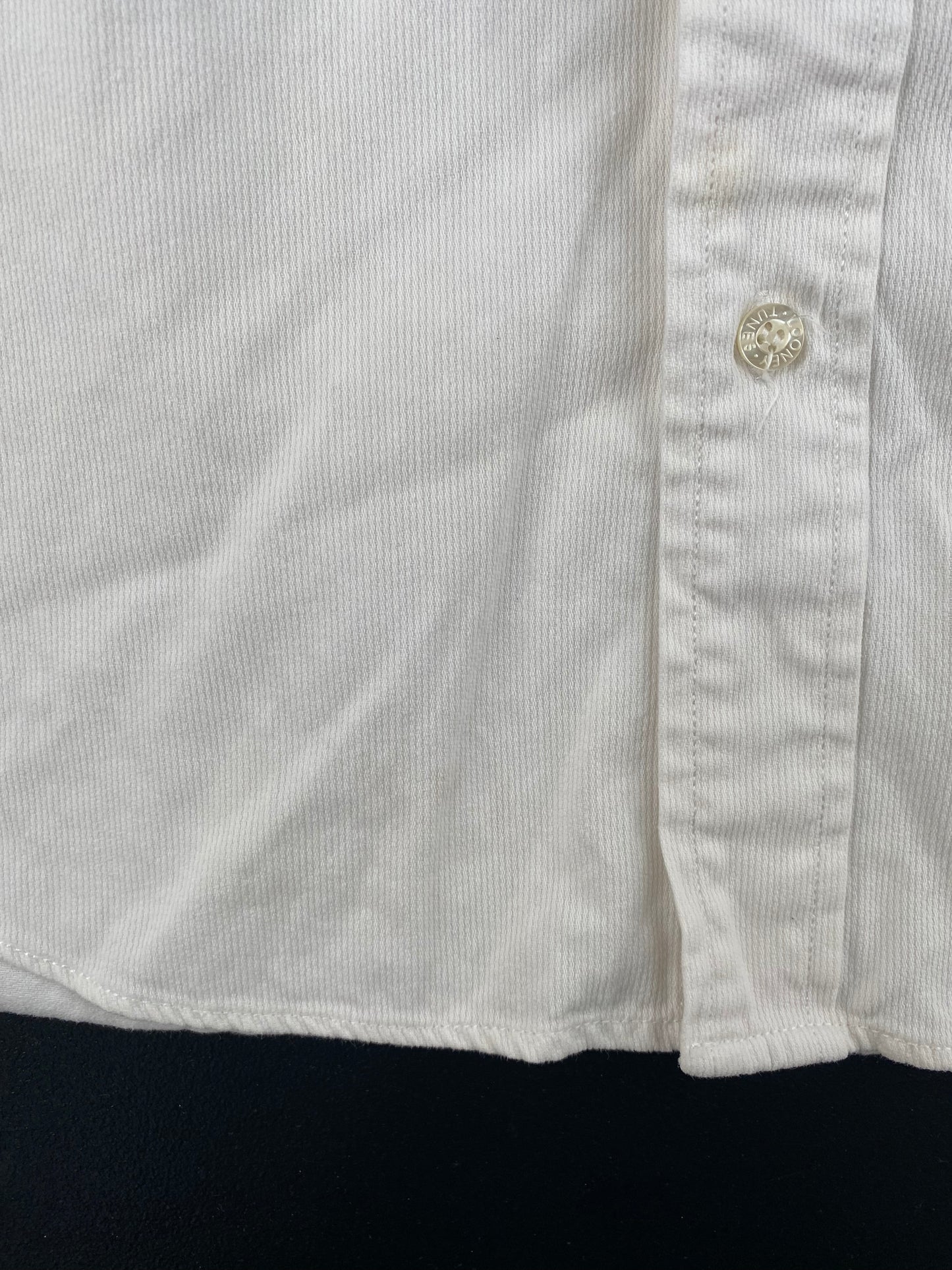 1997 LOONE TUNES Size L Vintage Button-Down Shirt / A2484