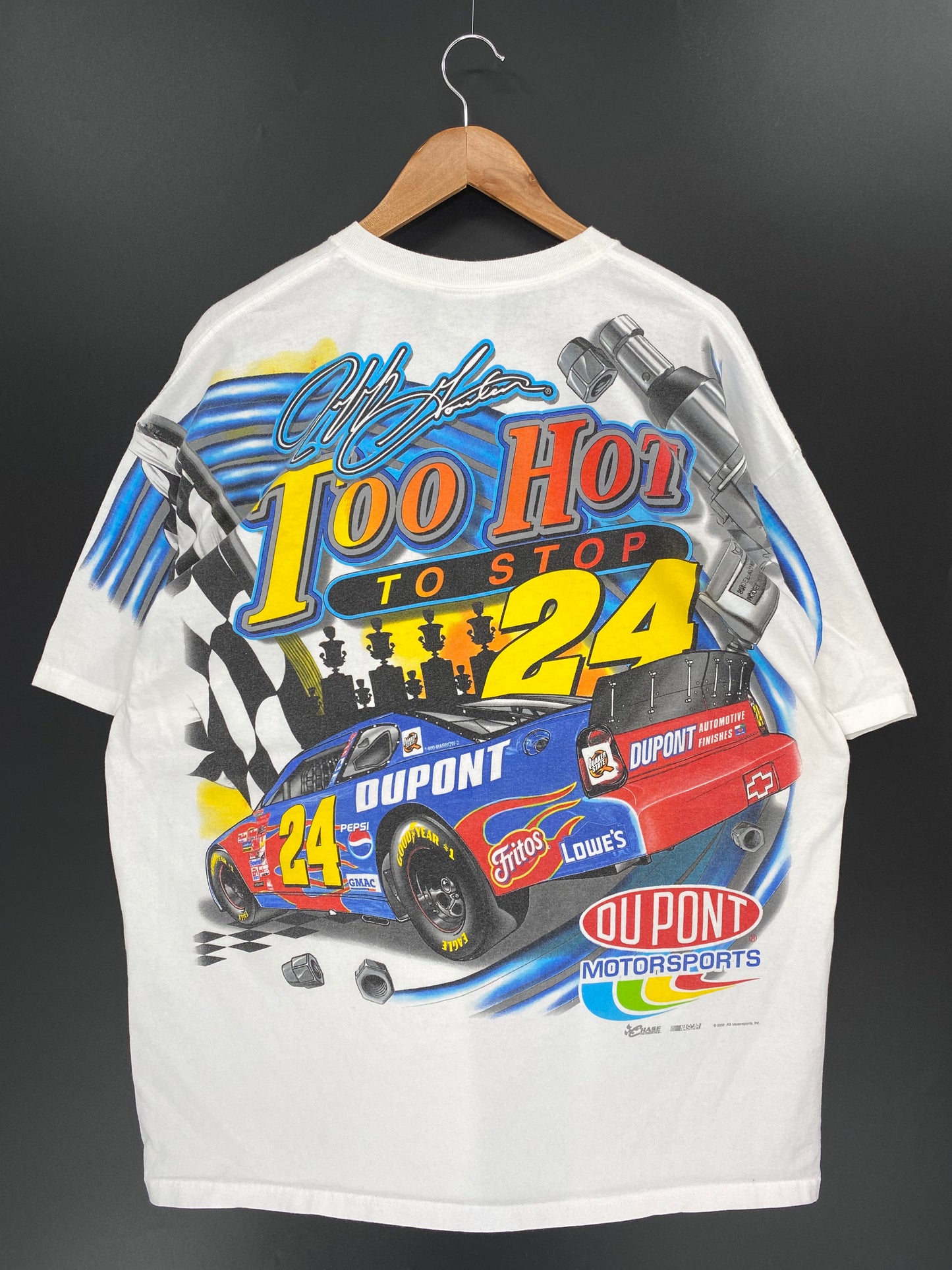 2002 NASCAR DUPONT Size XL Vintage Racing T-shirt / 9453