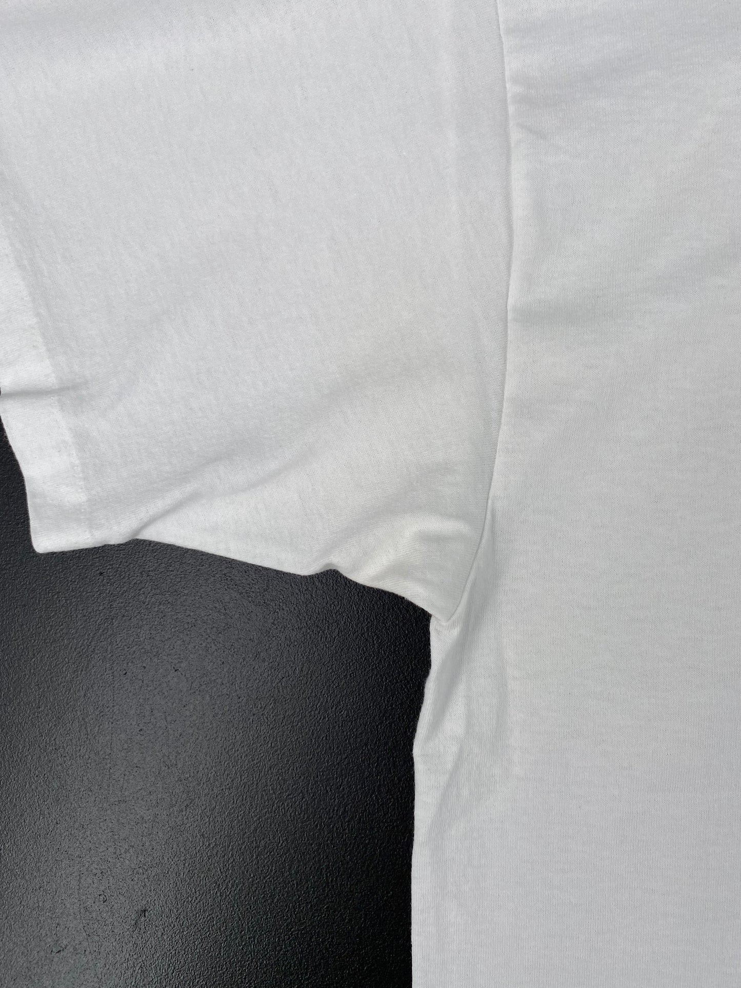 90's VOLKSWAGEN Made in USA Size XL Vintage T-Shirt / A2375