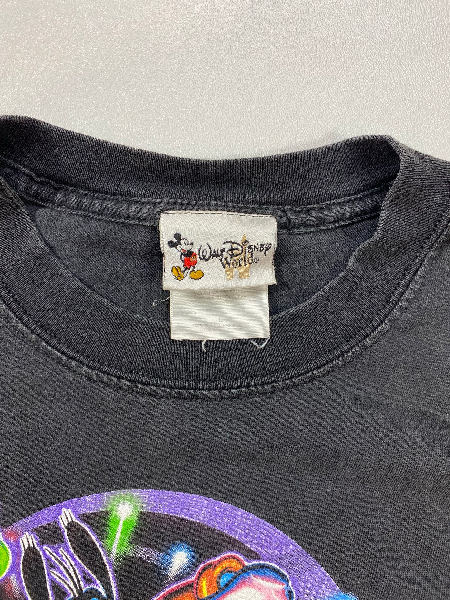 Vintage Disney Space Mountain Size L T-shirt  / 6051