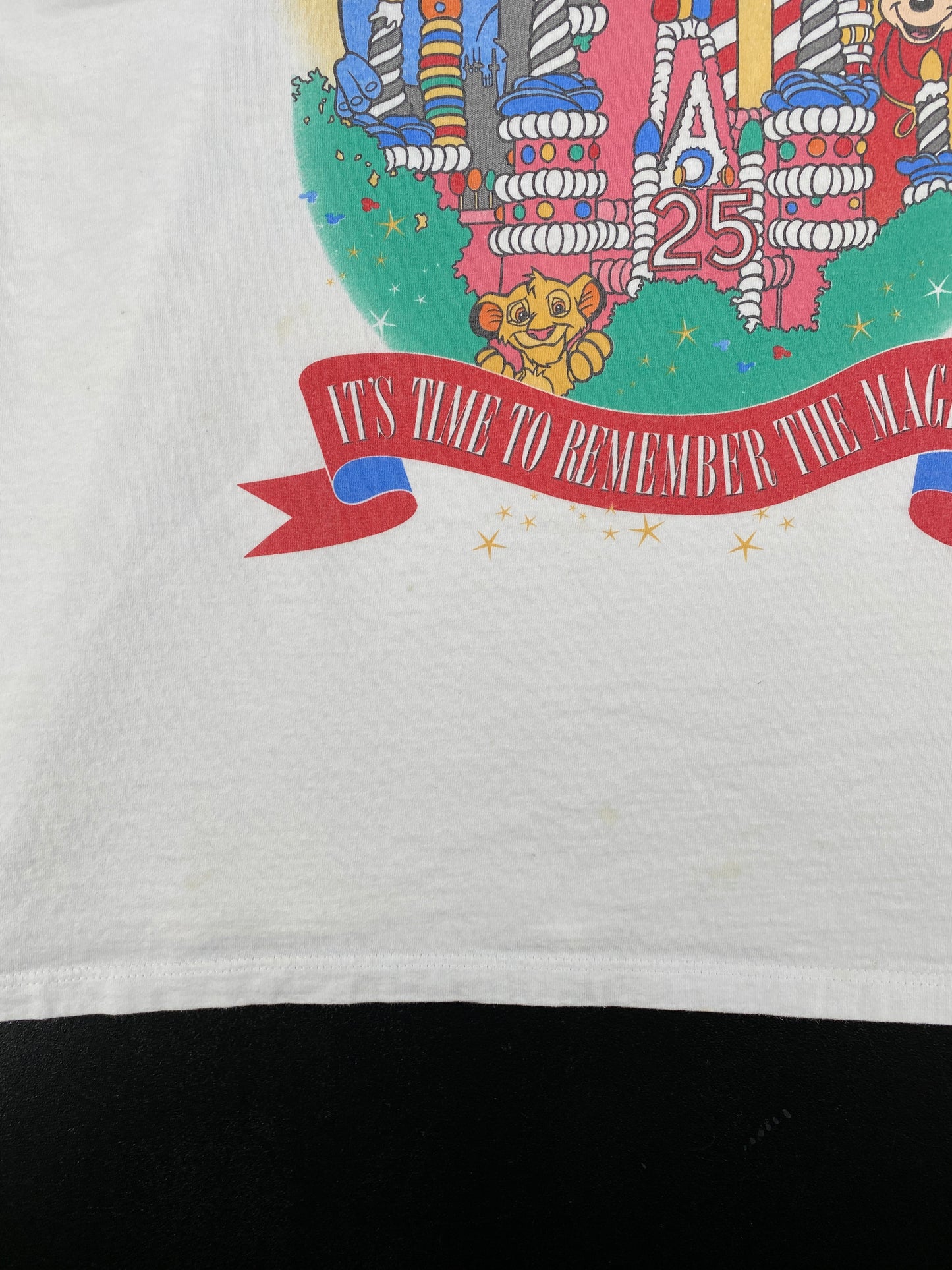 90’s WALT DISNEY WORLD 25TH ANIVERSARY Made in USA Size XL Vintage T-Shirt / A4235