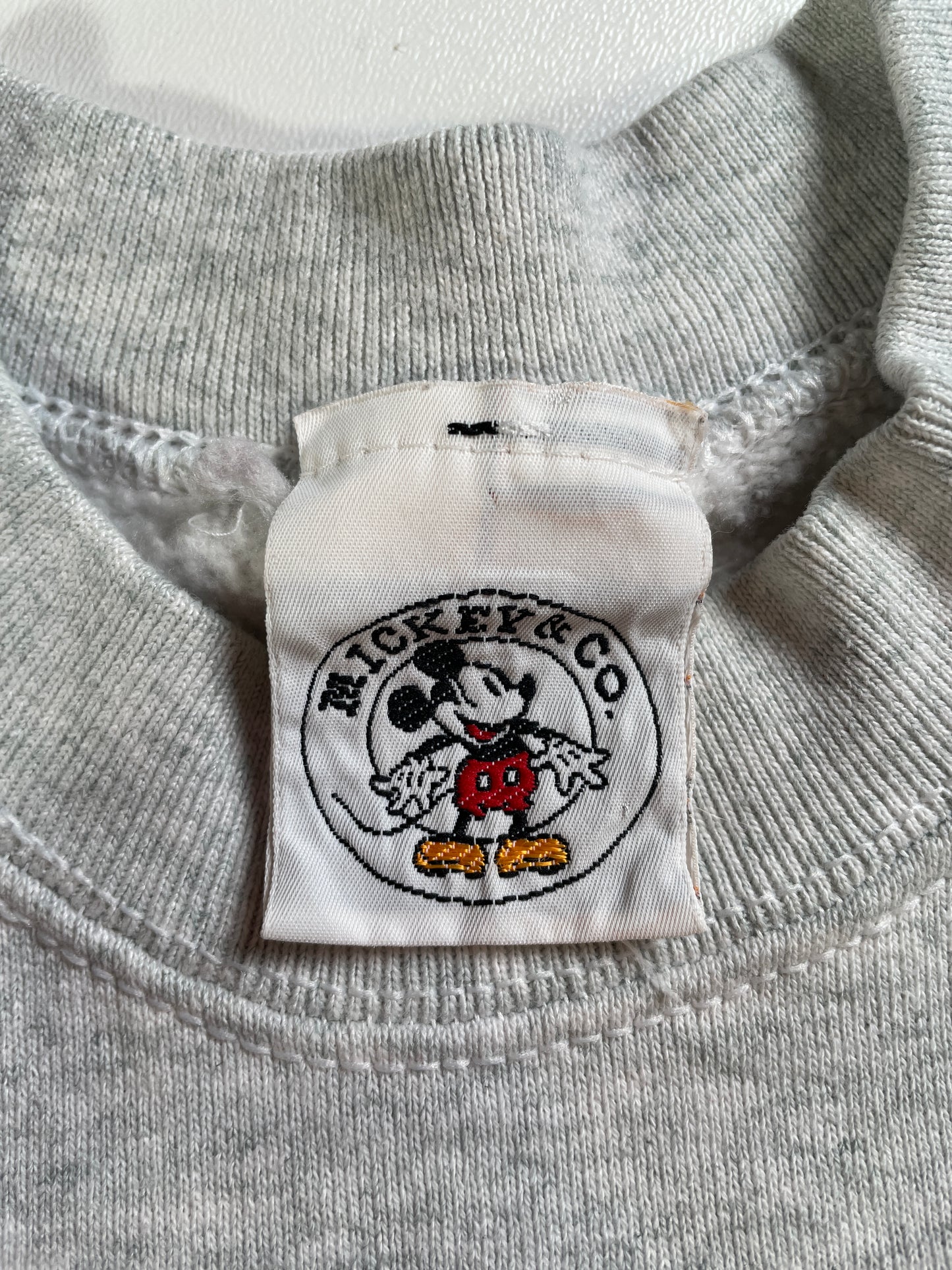 90's DISNEY MINNIE Made in USA Size L Vintage Sweat-shirt / A7420
