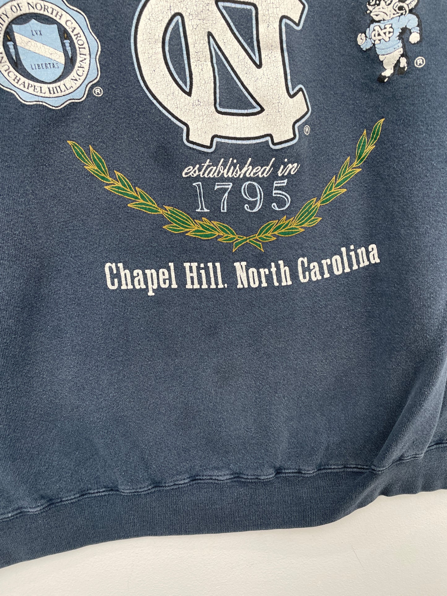 90's NORTH CAROLINA Size L Vintage College Sweat-Shirt / A6581