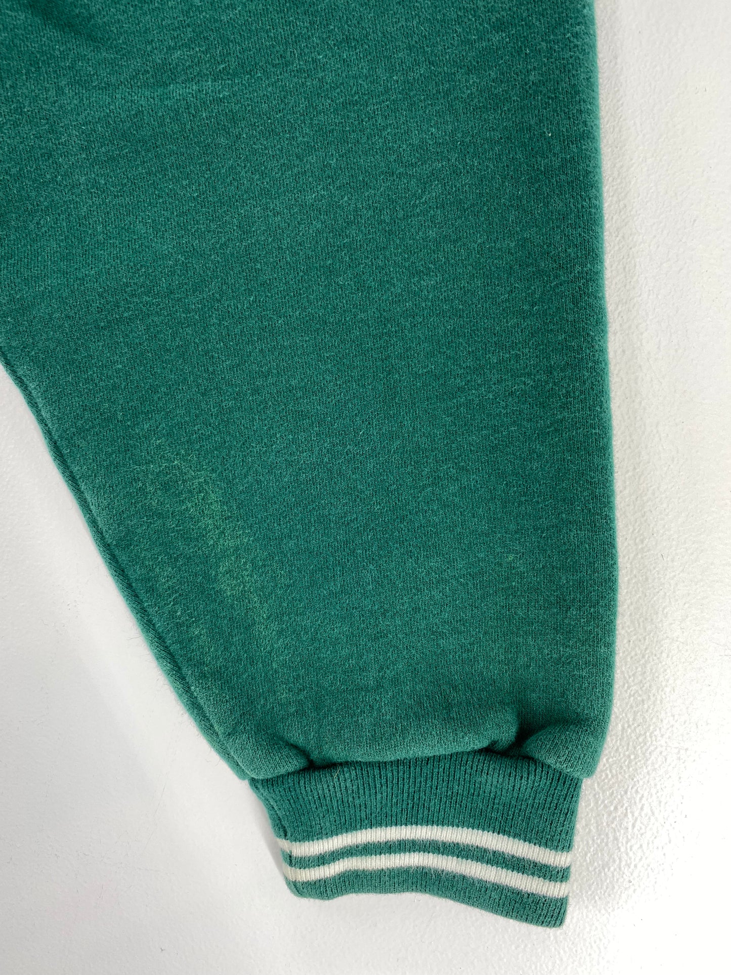 Vintage WINNIE THE POOH Size No Tag (Approx.L) Sweat-Shirts / A441