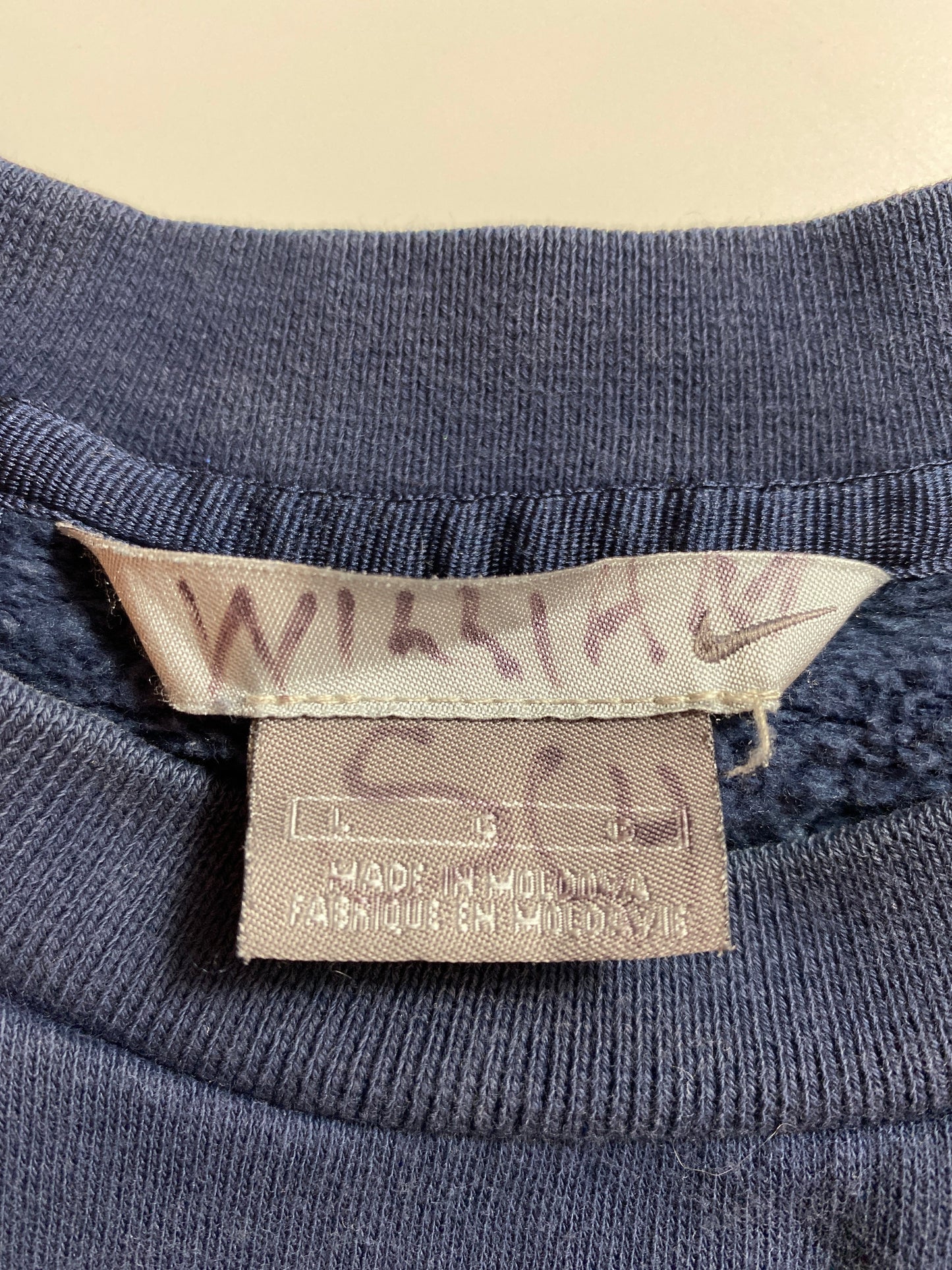 00’ NIKE MINI SWOOSH Size L Vintage Sweat-shirt / A1332