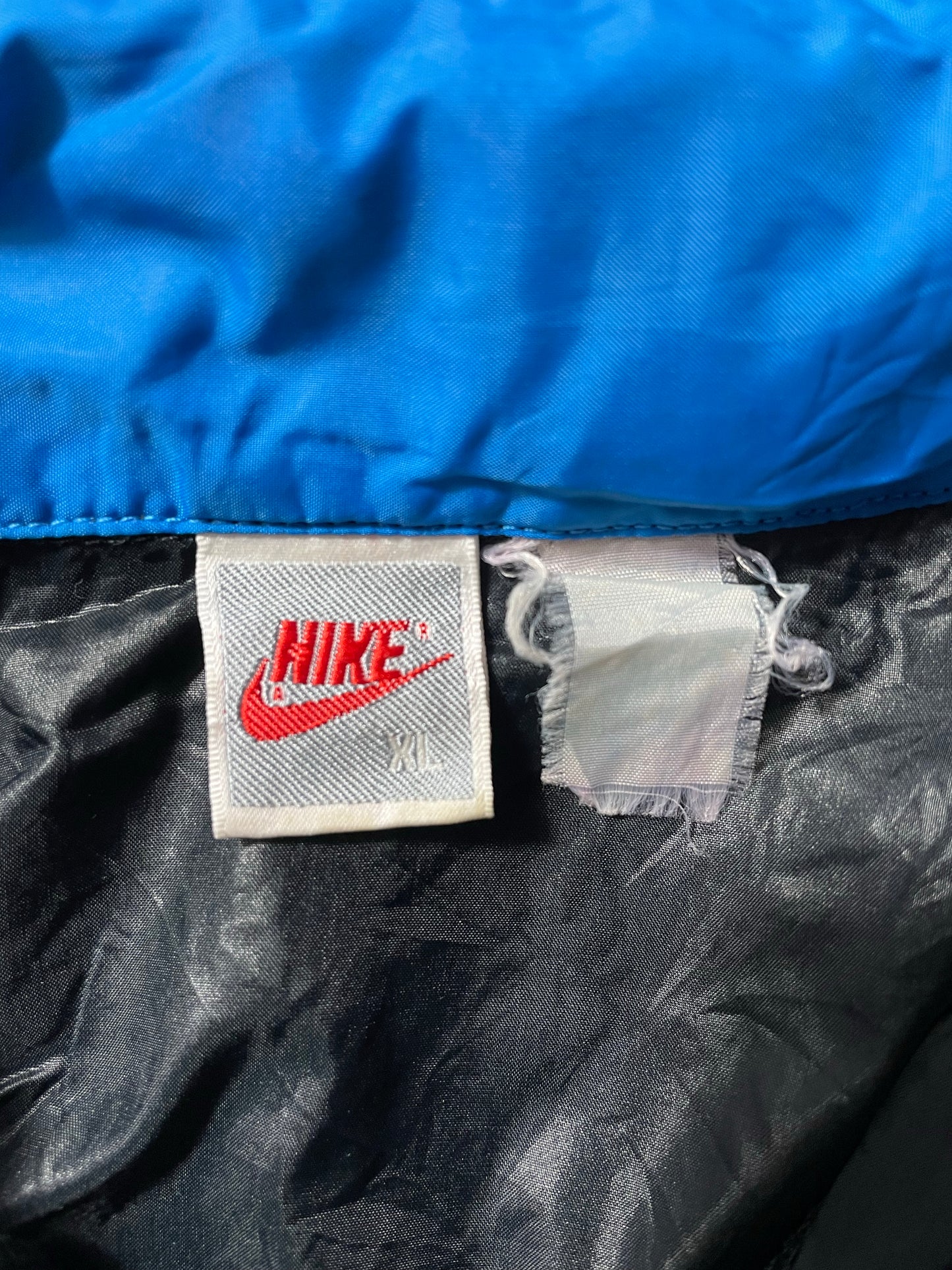 90's NIKE Silver Tag Size M Vintage Zip-up Nylon Jacket  / K7259