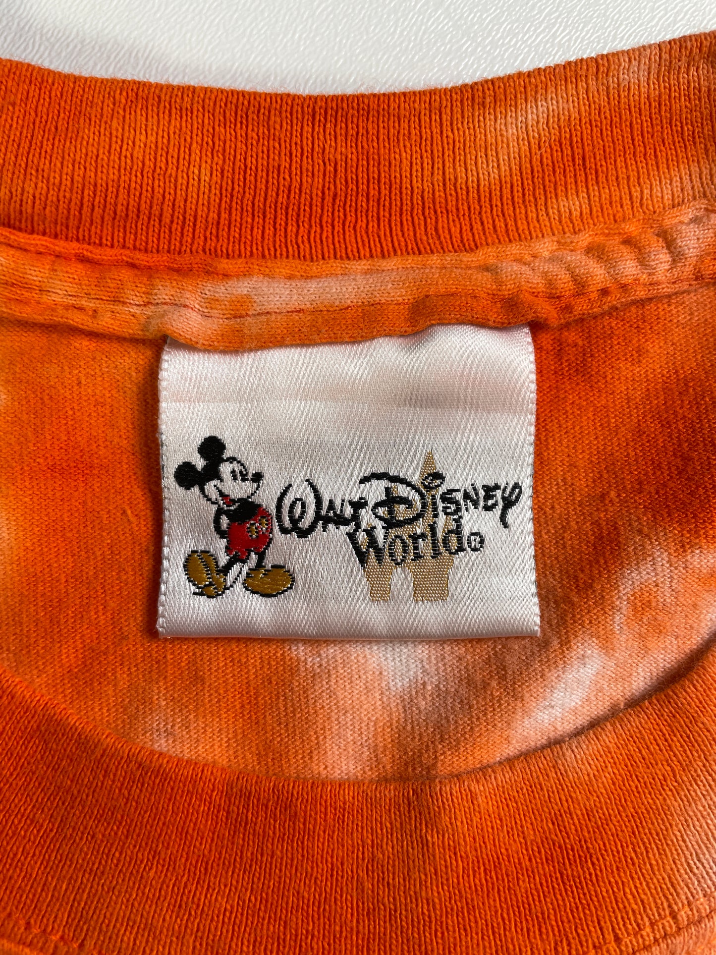 2005 DISNEY HALLOWEEN Made in USA Size L Vintage T-shirt / A6615