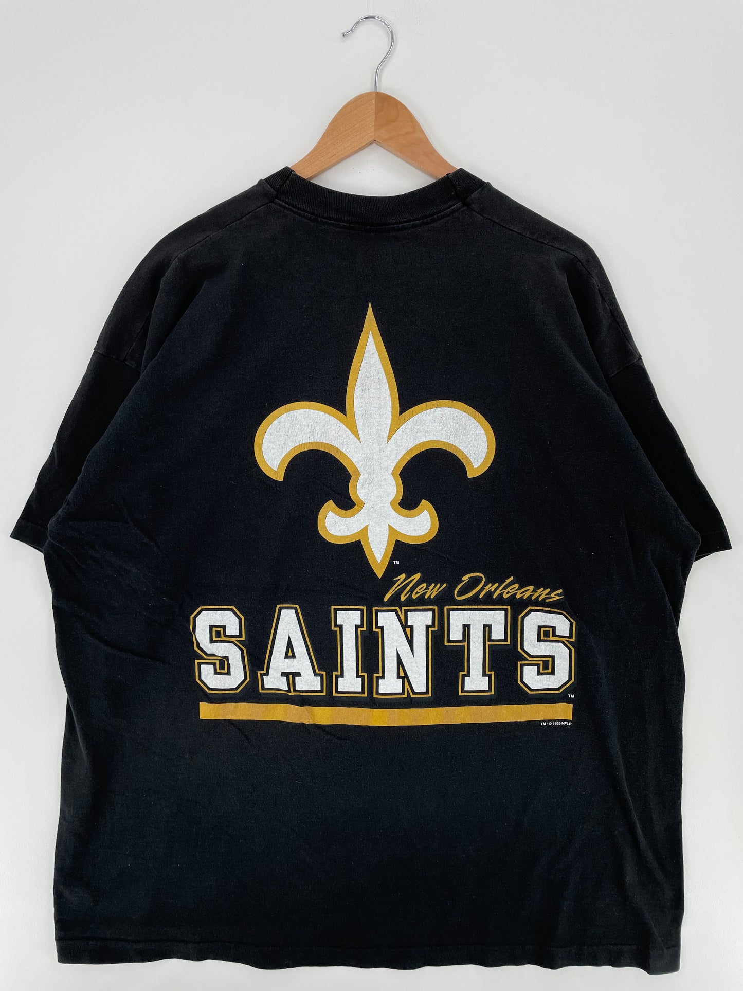 1995 SALEM x NEW ORLINS SAINTS Made in USA Size XXL Vintage NFL T-Shirt / A2228