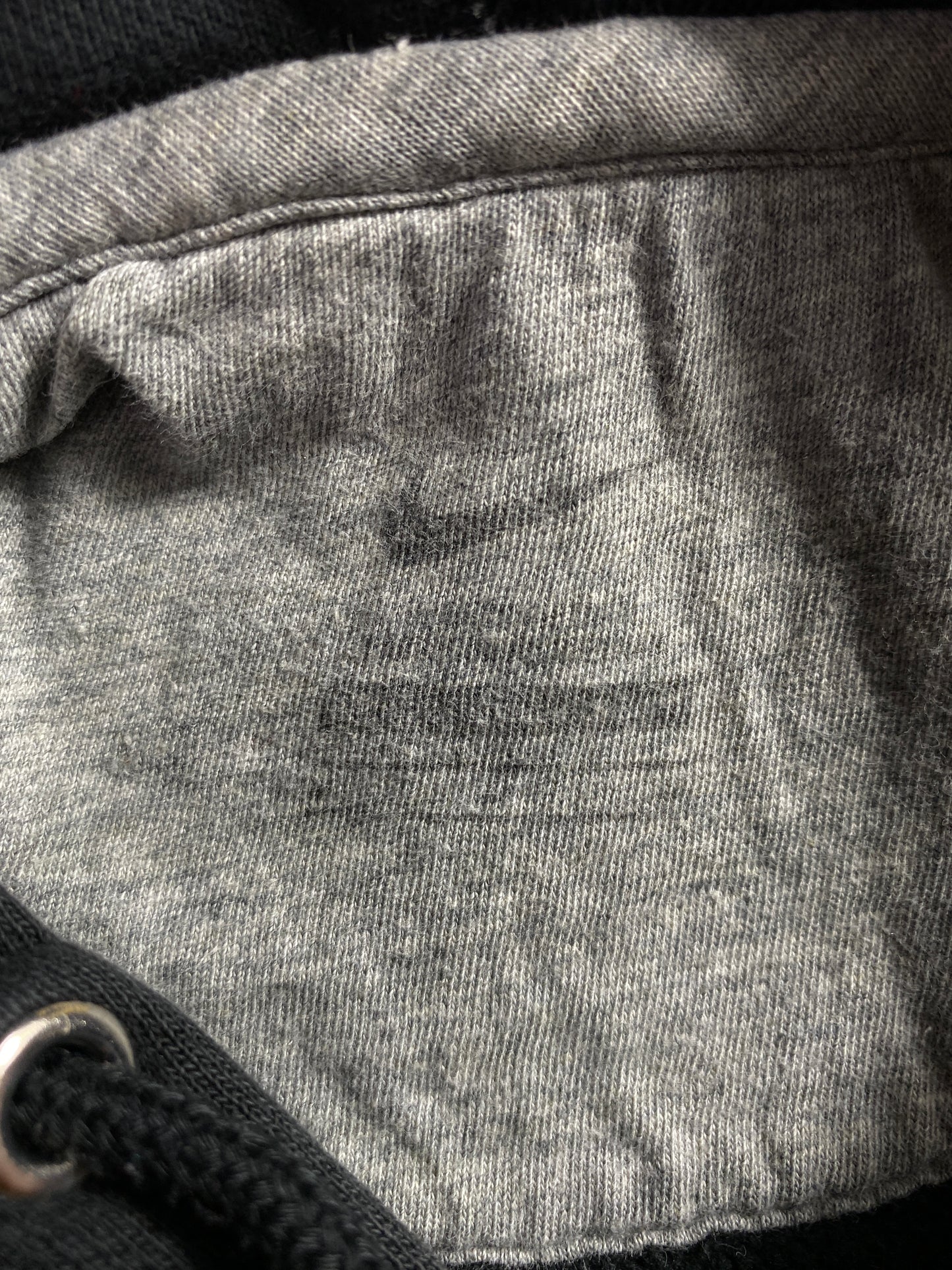 Vintage NIKE CENTER SWOOSH IOWA Size M College Hoodie Sweat-Shirt / A4027