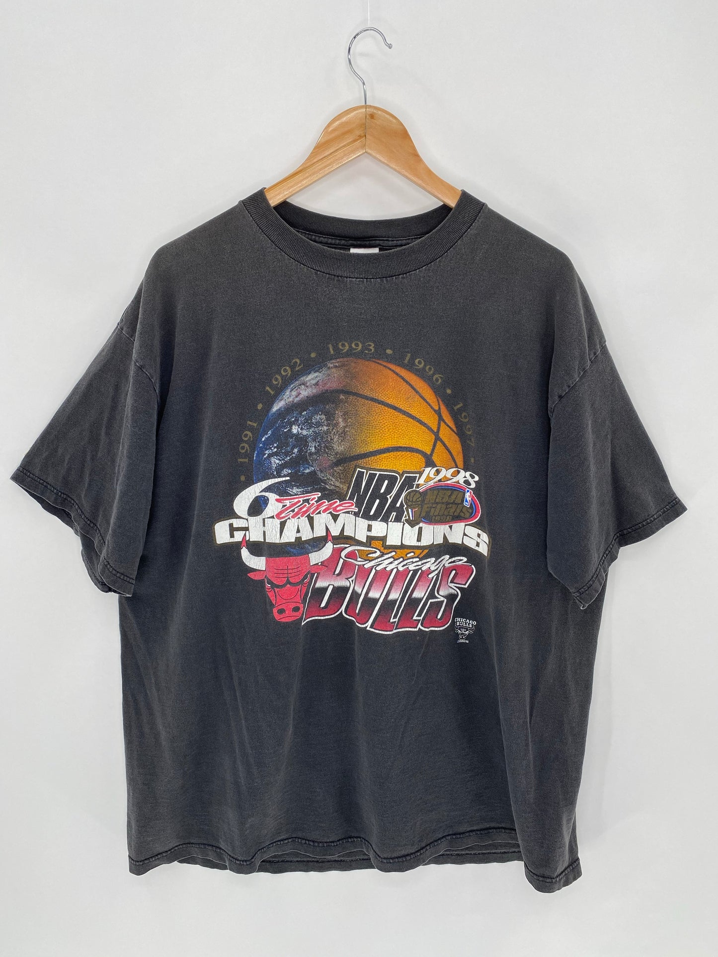 1998 Chicago Bulls Size XXL Vintage T-shirt   / 5975