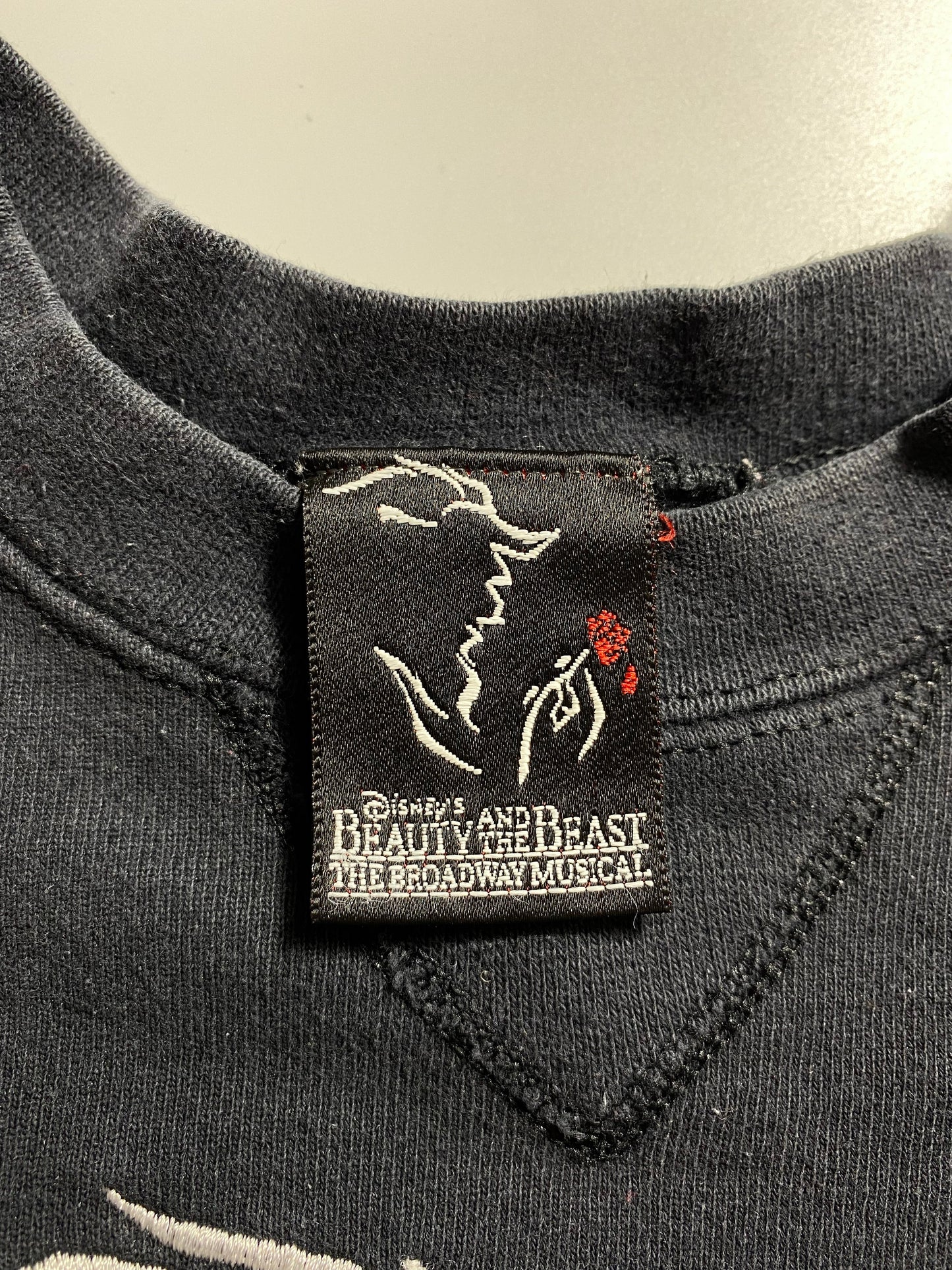 90's BISNEY BEAUTY AND BEAST Made in USA Size L Vintage Sweat-shirt / E530