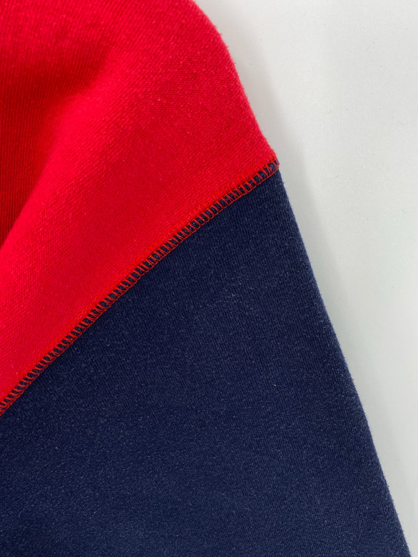 90’s  DISNEY WINNIE THE POOH Size No Tag(Approx.XL) Sweat-shirt / A7111