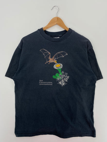 90's BAT CONVERSATION INTERNATIONAL Made in USA Size XL Vintage T-Shirt / A3964