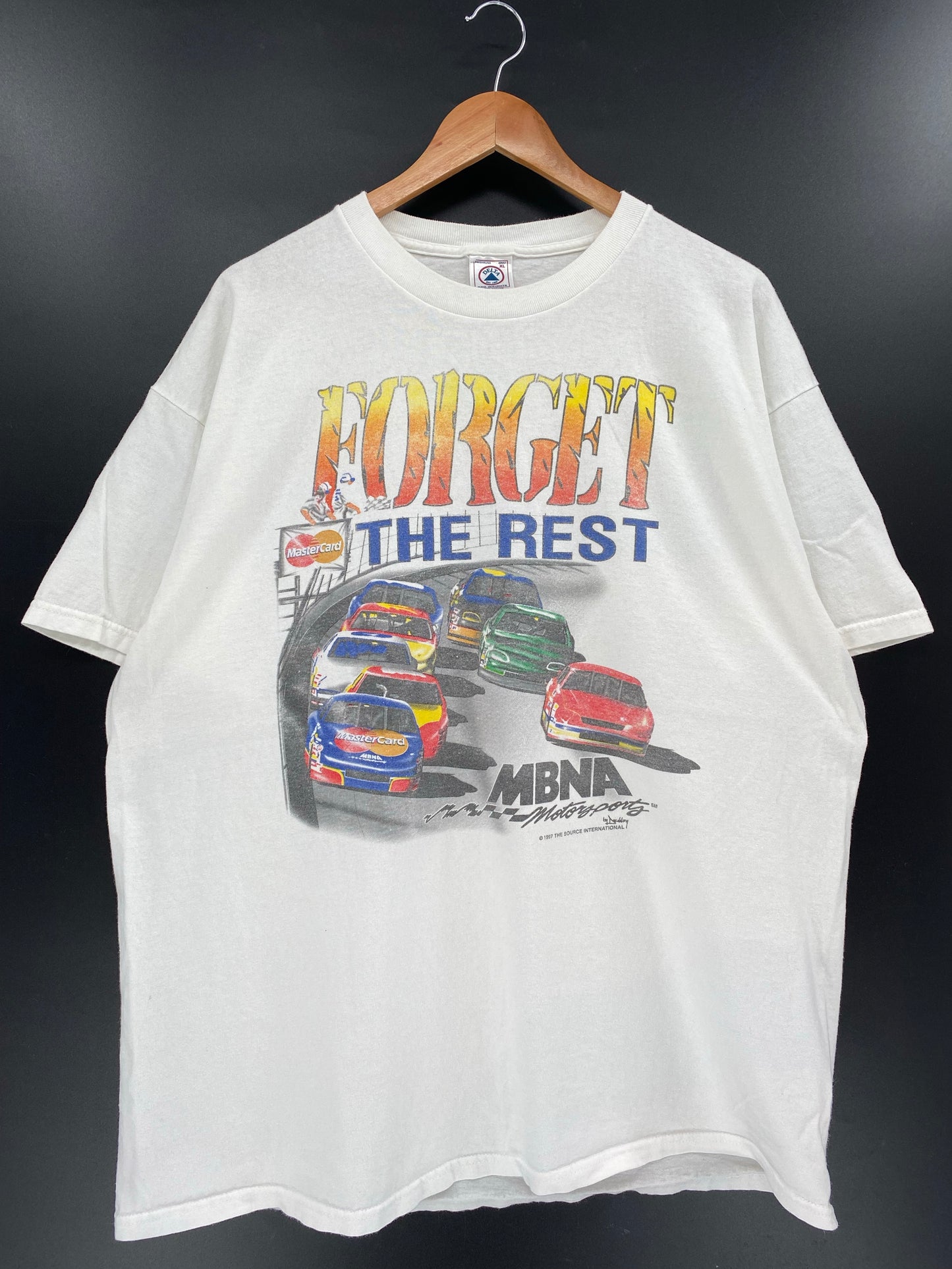 1997' MBNA Size XL Vintage Racing T-Shirts / K4622