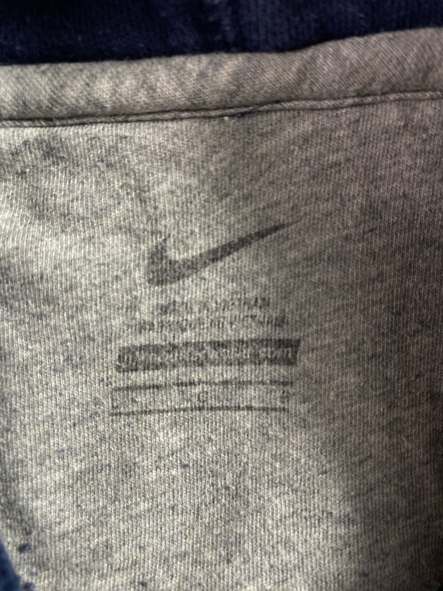 Vintage NIKE NORTH CAROLINA Size L College Hoodie Sweat-Shirt / A4567