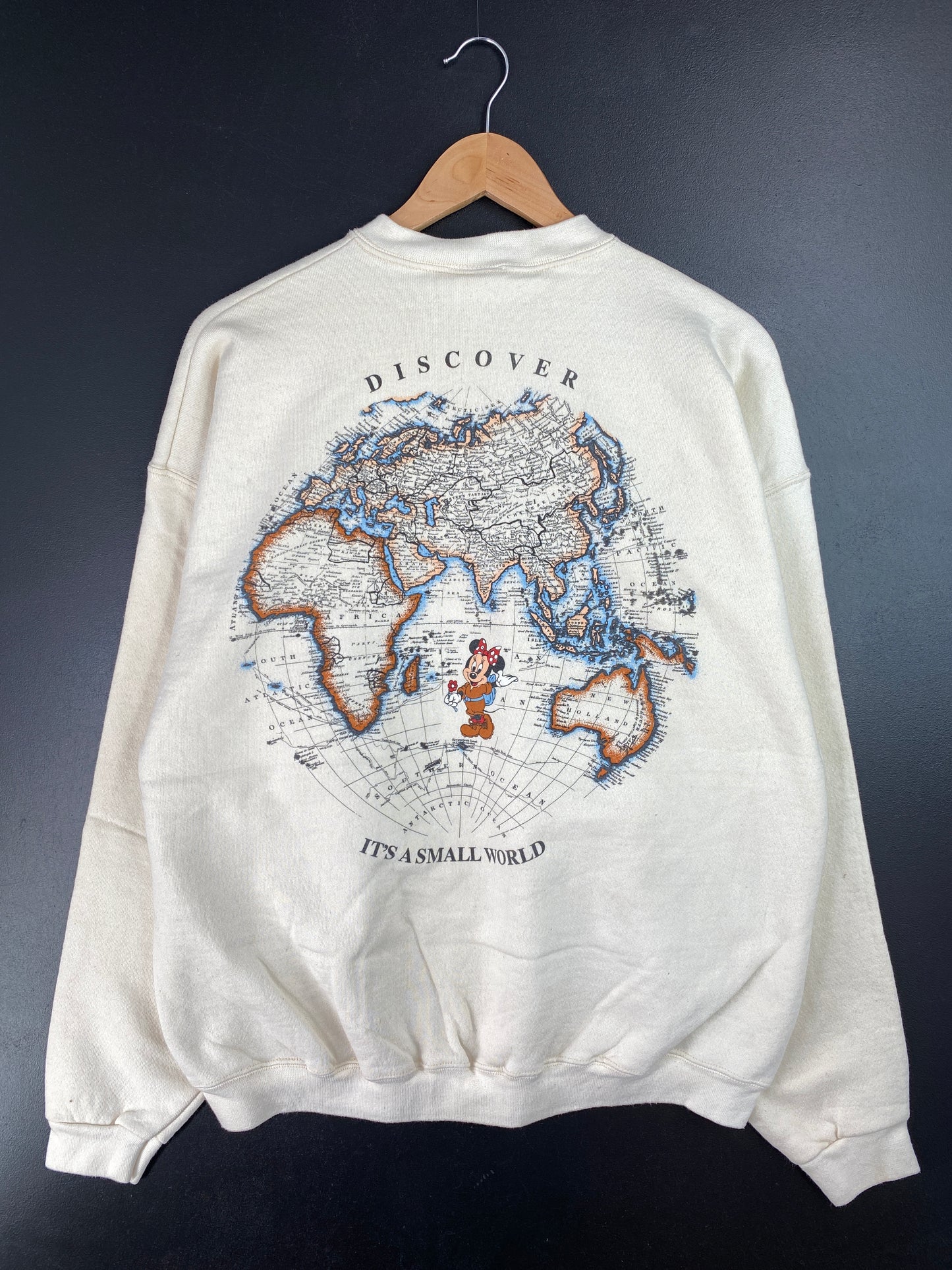 90's DISNEY IT'S A SMALL WORLD Made in USA Size XL Vintage Sweat-shirt / A9596