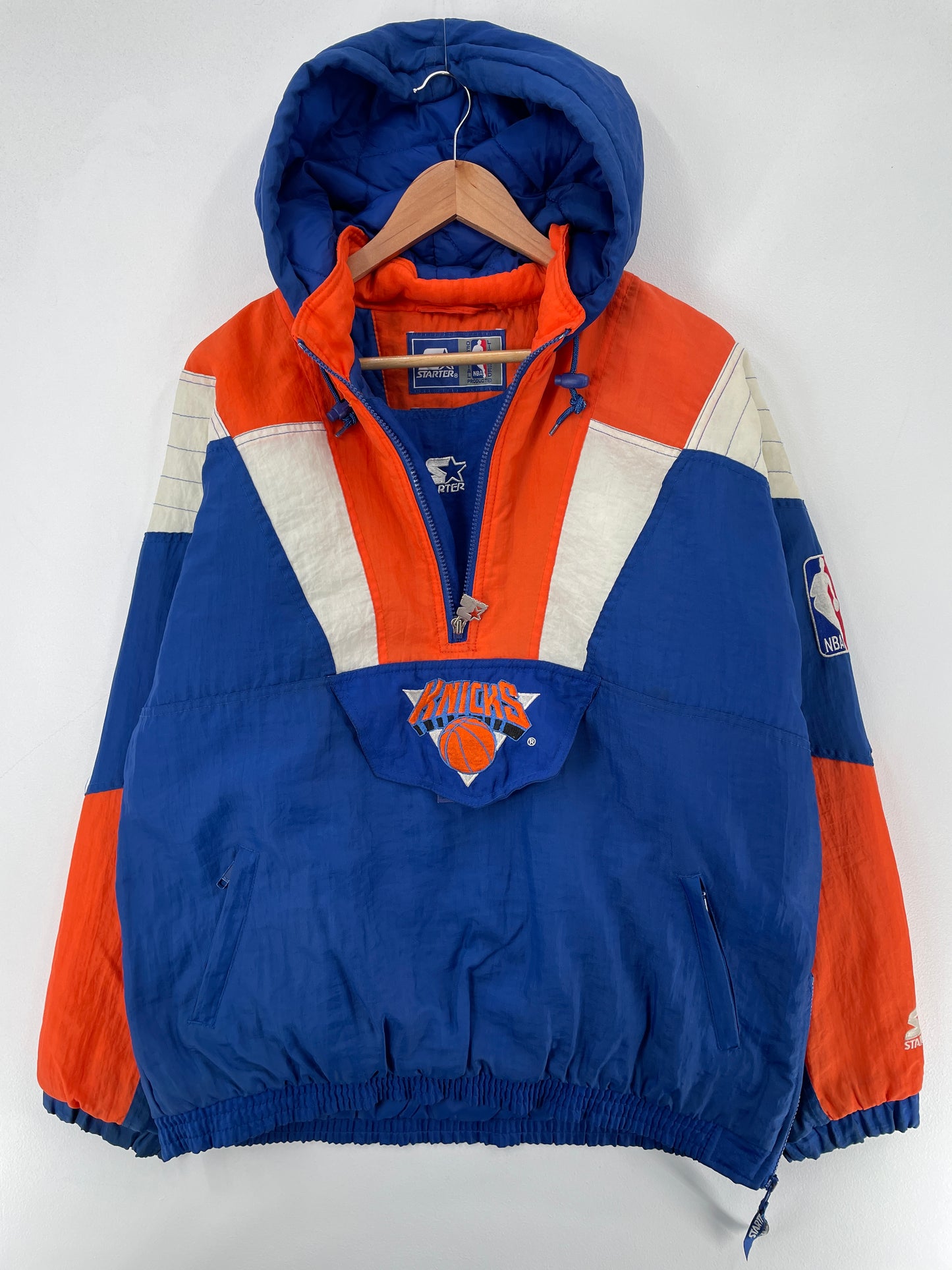 .90’s STARTER x NEW YORK KNICKS Size XL NBA Padded Nylon Jacket / E2529J