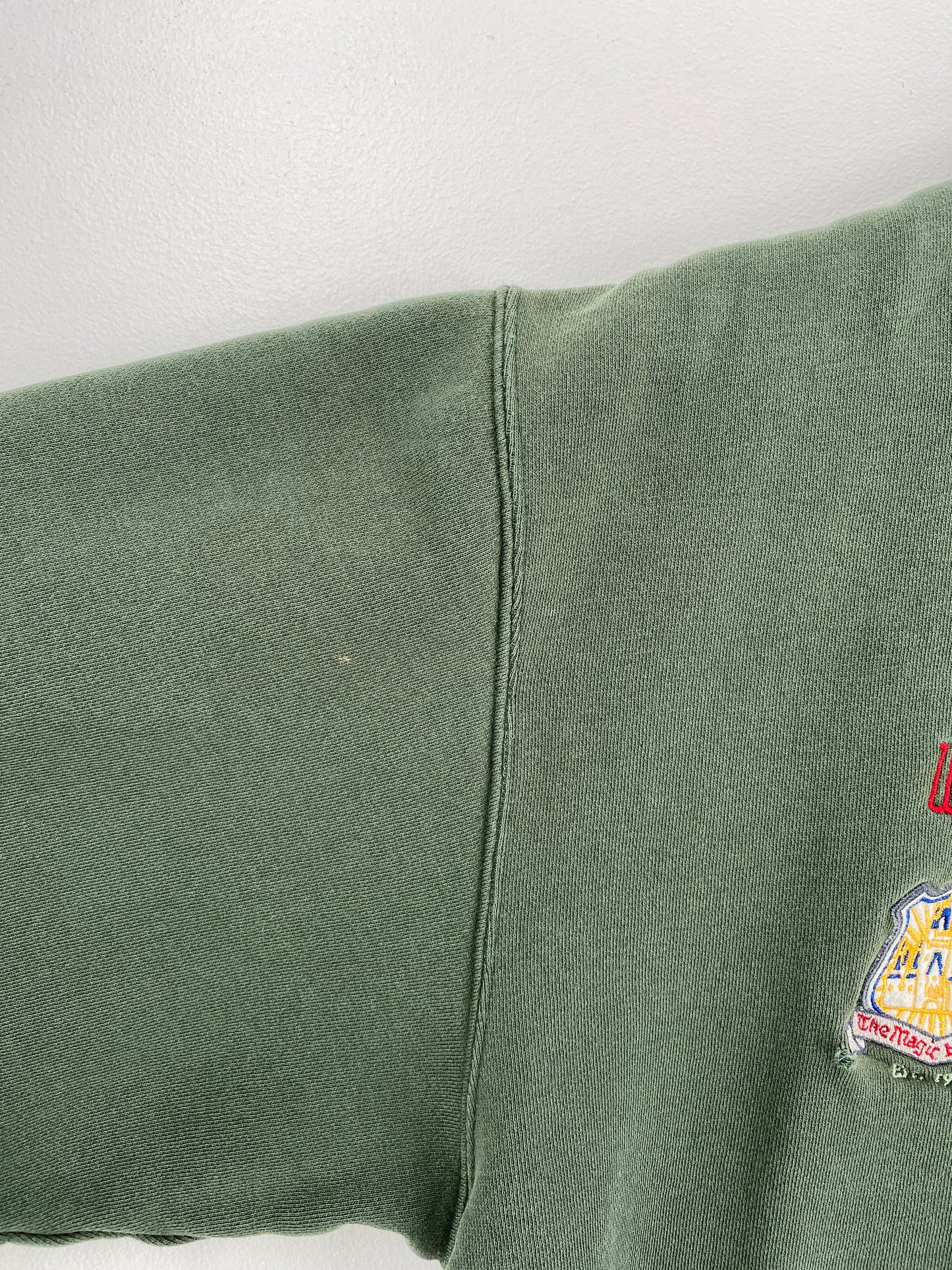 00' DISNEY MICKEY Size L Vintage Sweat-Shirts / A442
