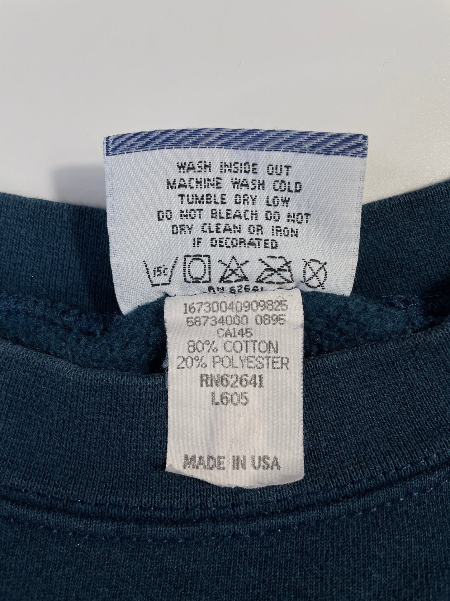 90's USA BASKETBALL Made in USA Size L Vintage College Sweat-Shirt / A9423