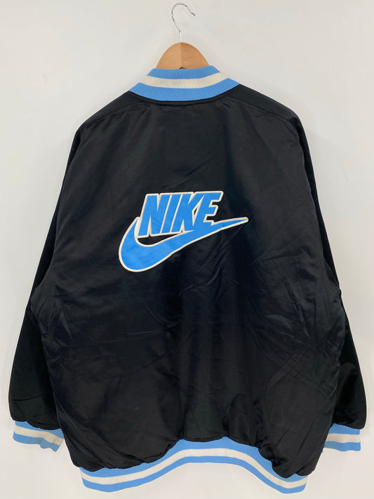 Vintage NIKE Size XL Padded Nylon Jacket  / K8028