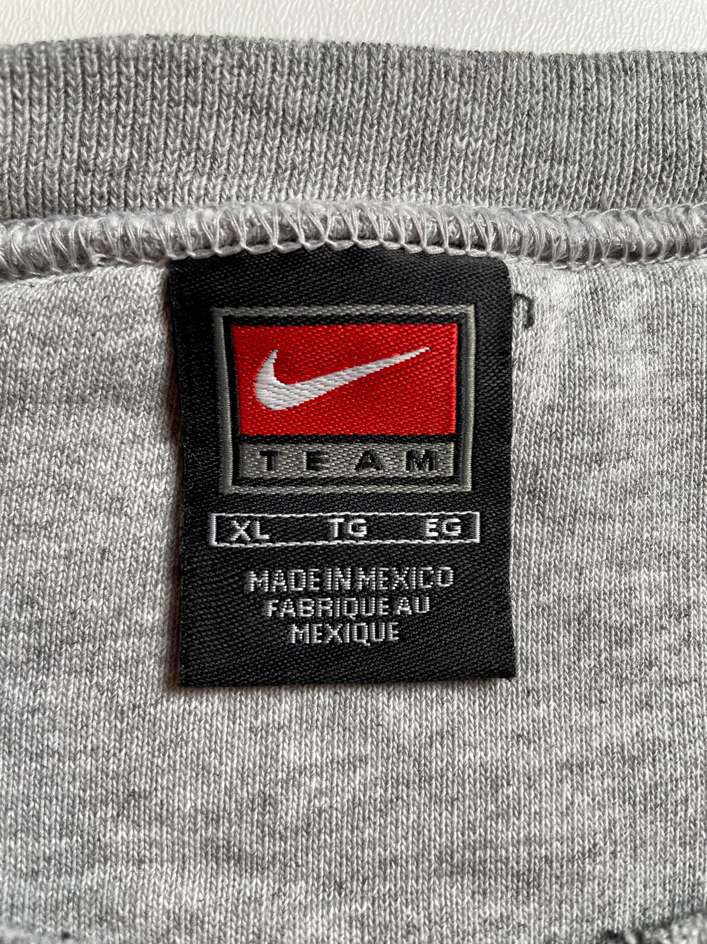00' NIKE CAROLINA Size XL College Sweat-Shirt / A2178