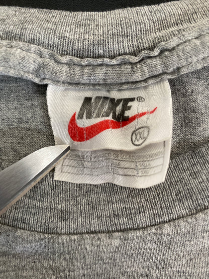 90’s NIKE CHICAGO BULLS SIZE XXL VINTAGE NBA T- SHIRT / K588