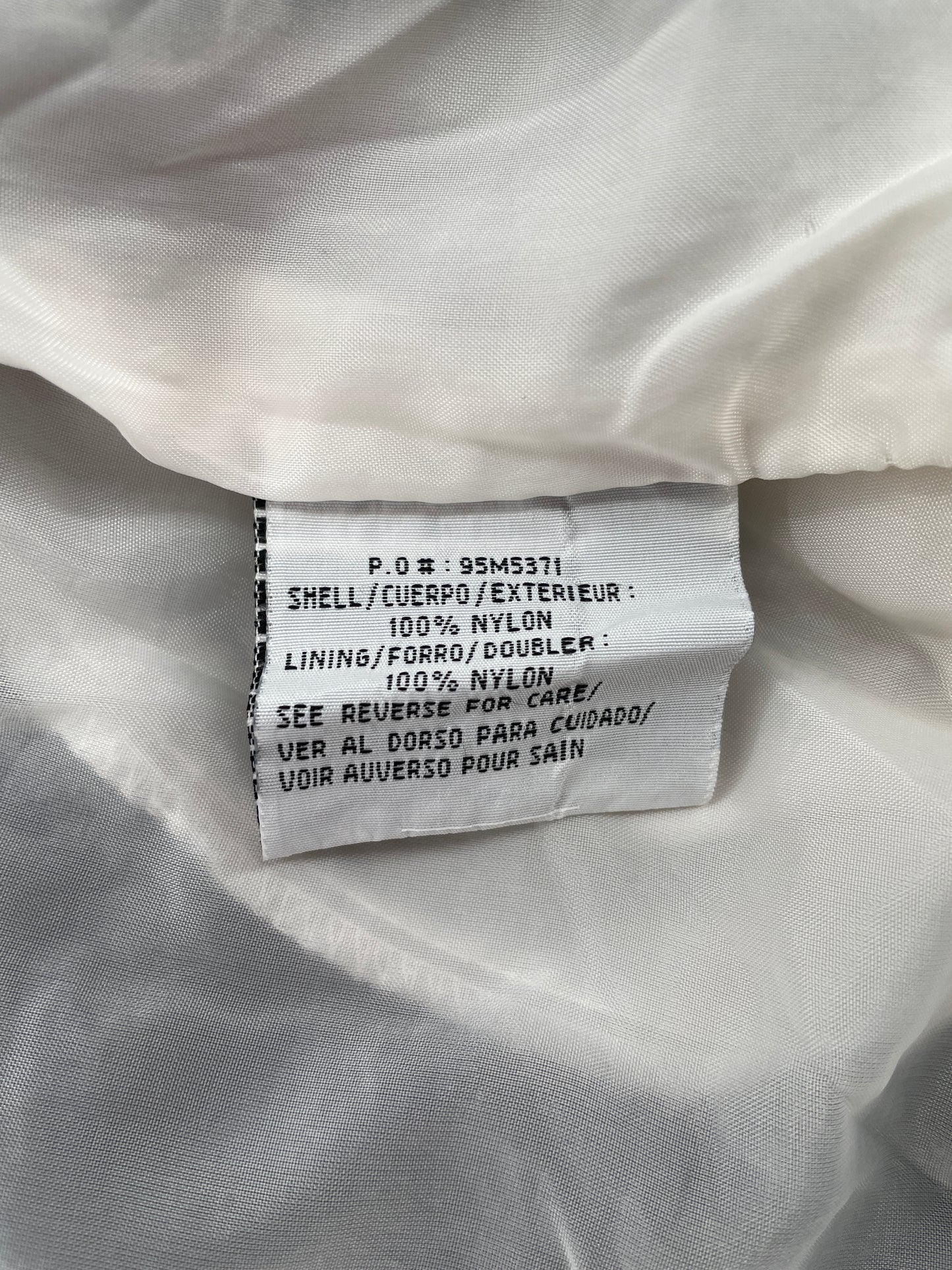 90's STARTER x CHICAGO BULLS Size XL Vintage NBA Nylon Jacket / A6839