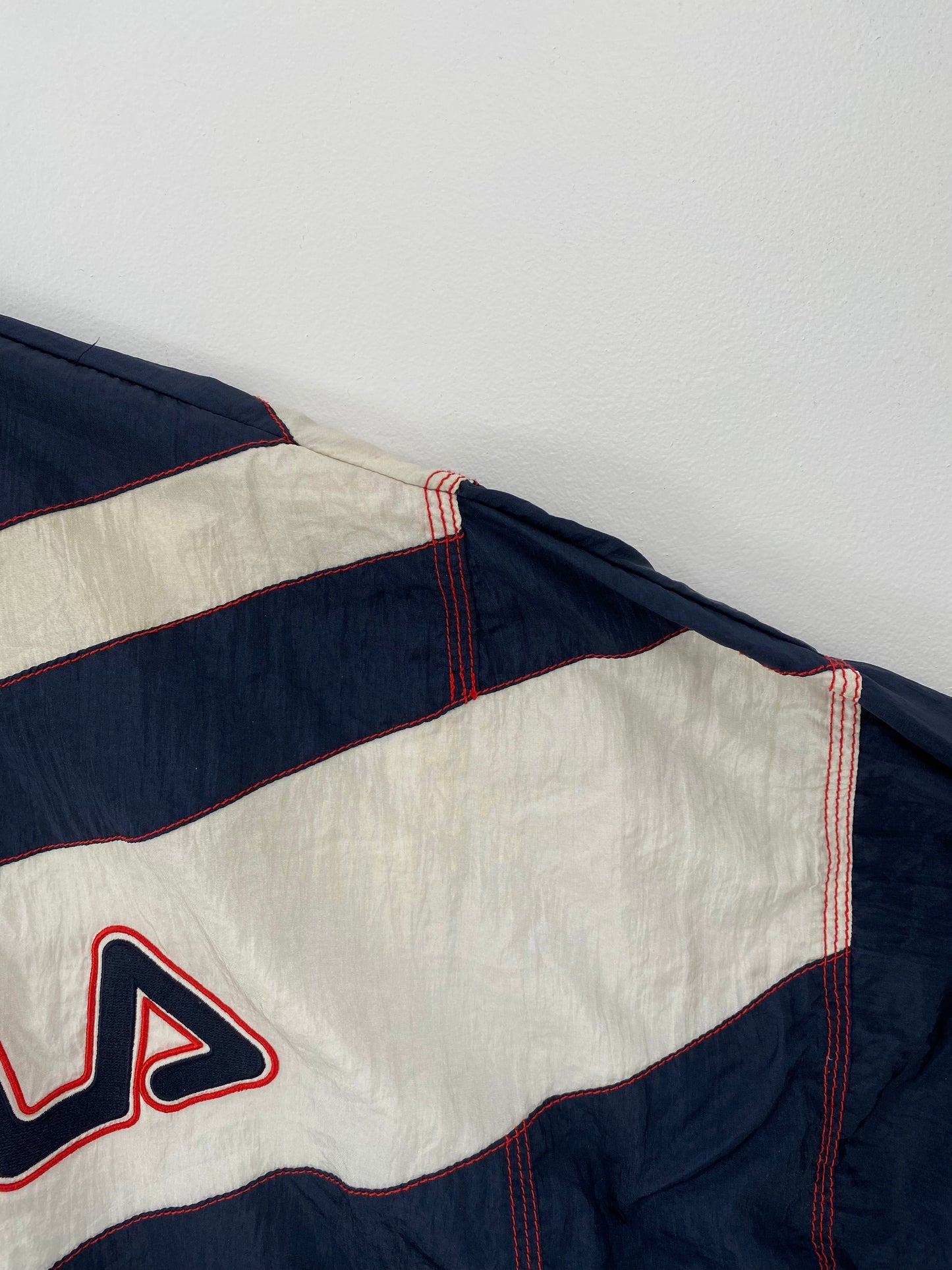 90’s FILA Size XL Vintage Nylon Jacket  / A343