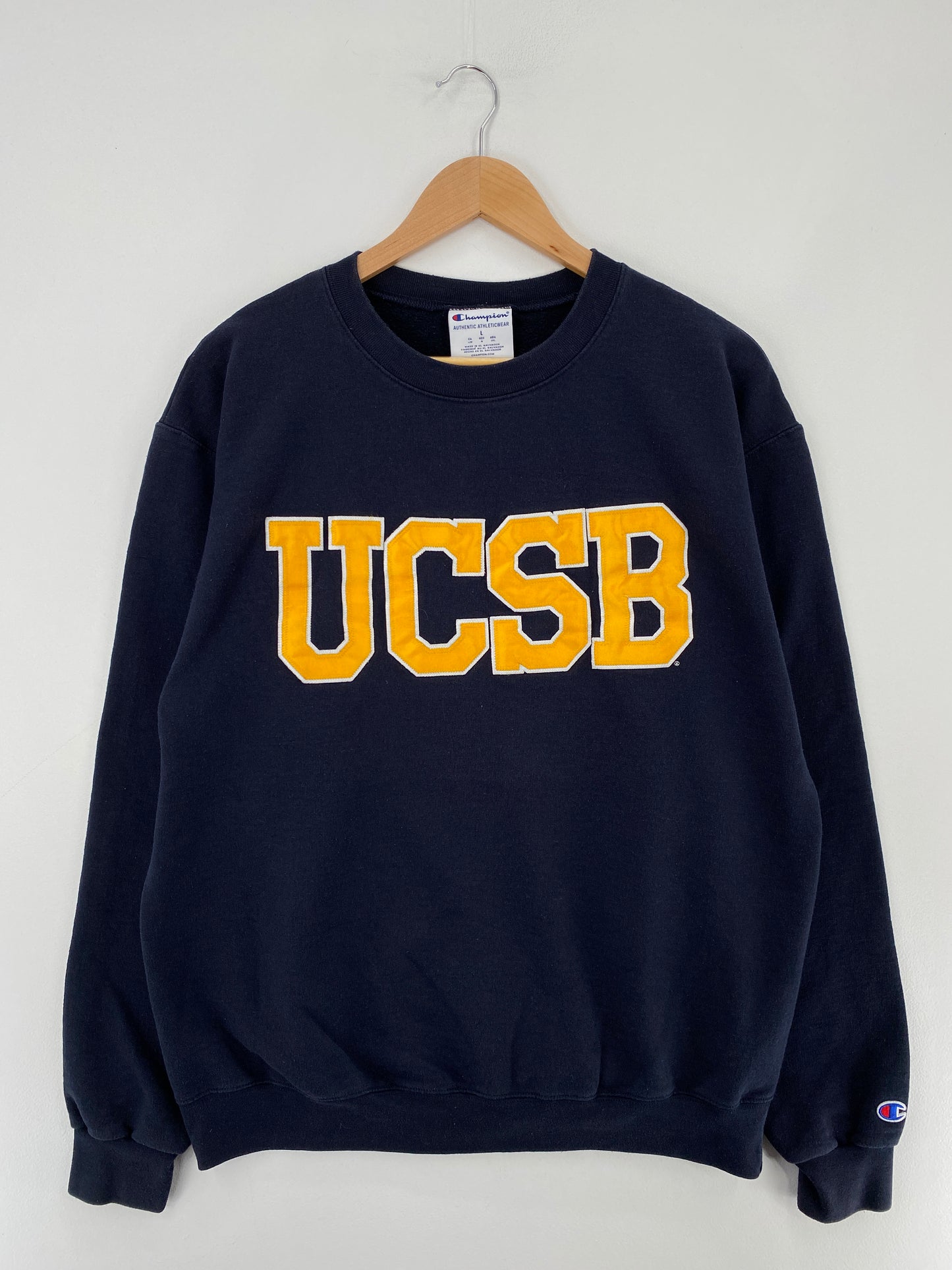 Vintage UNIVERSITY OF CALIFORNIA SANTA BARBARA Size L Vintage College Sweat-shirt / E4557S