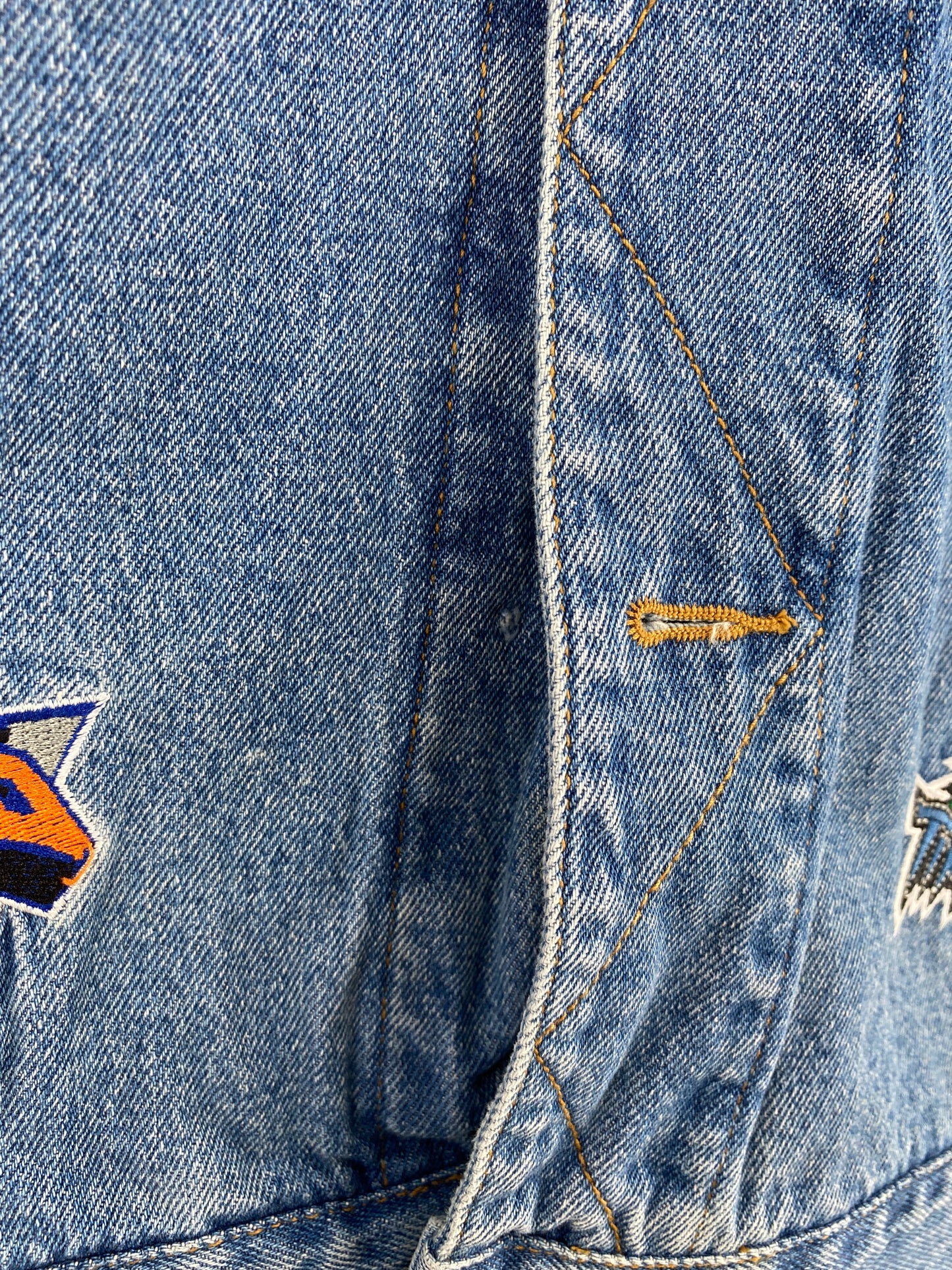 2003 NBA TEAM LOGOS Size XXXL Vintage Denim Jacket / A5771