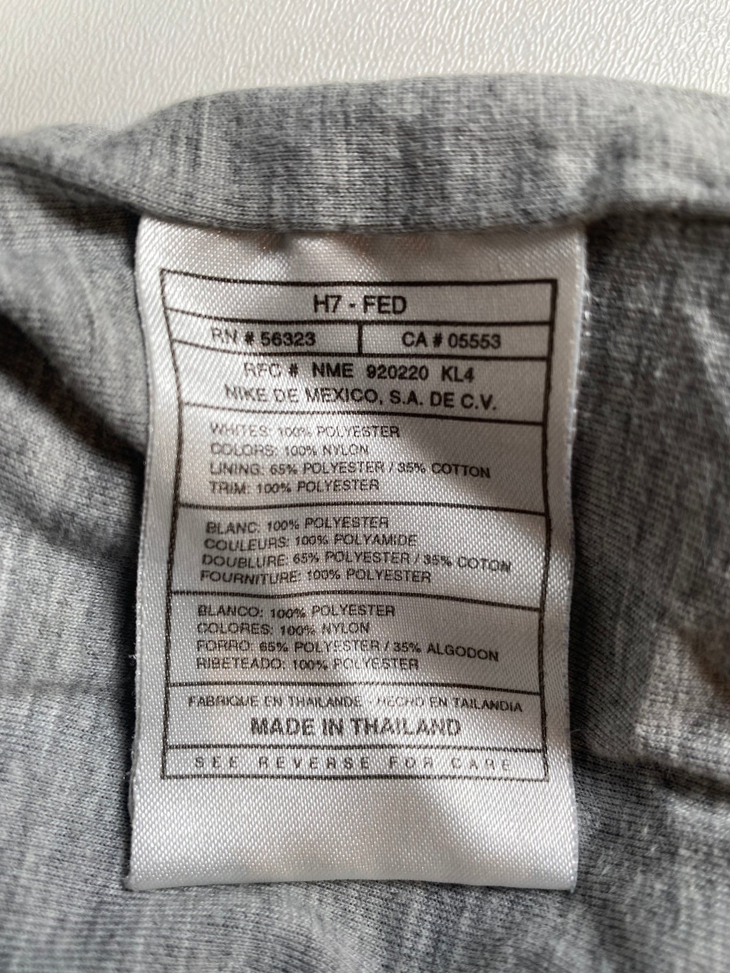 90's NIKE Size M Vintage Nylon Pullover Jacket / A1644