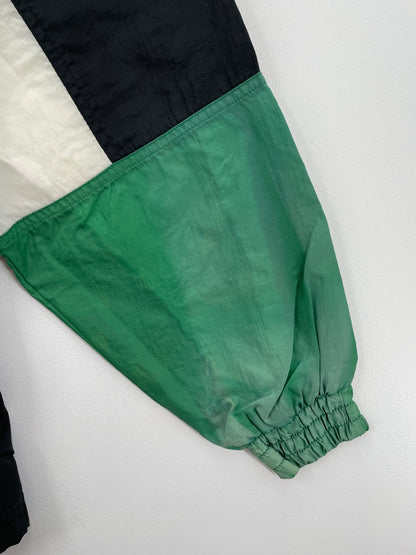 90's BOSTON CELTICS Size M Vintage NBA Nylon Jacket / A6840