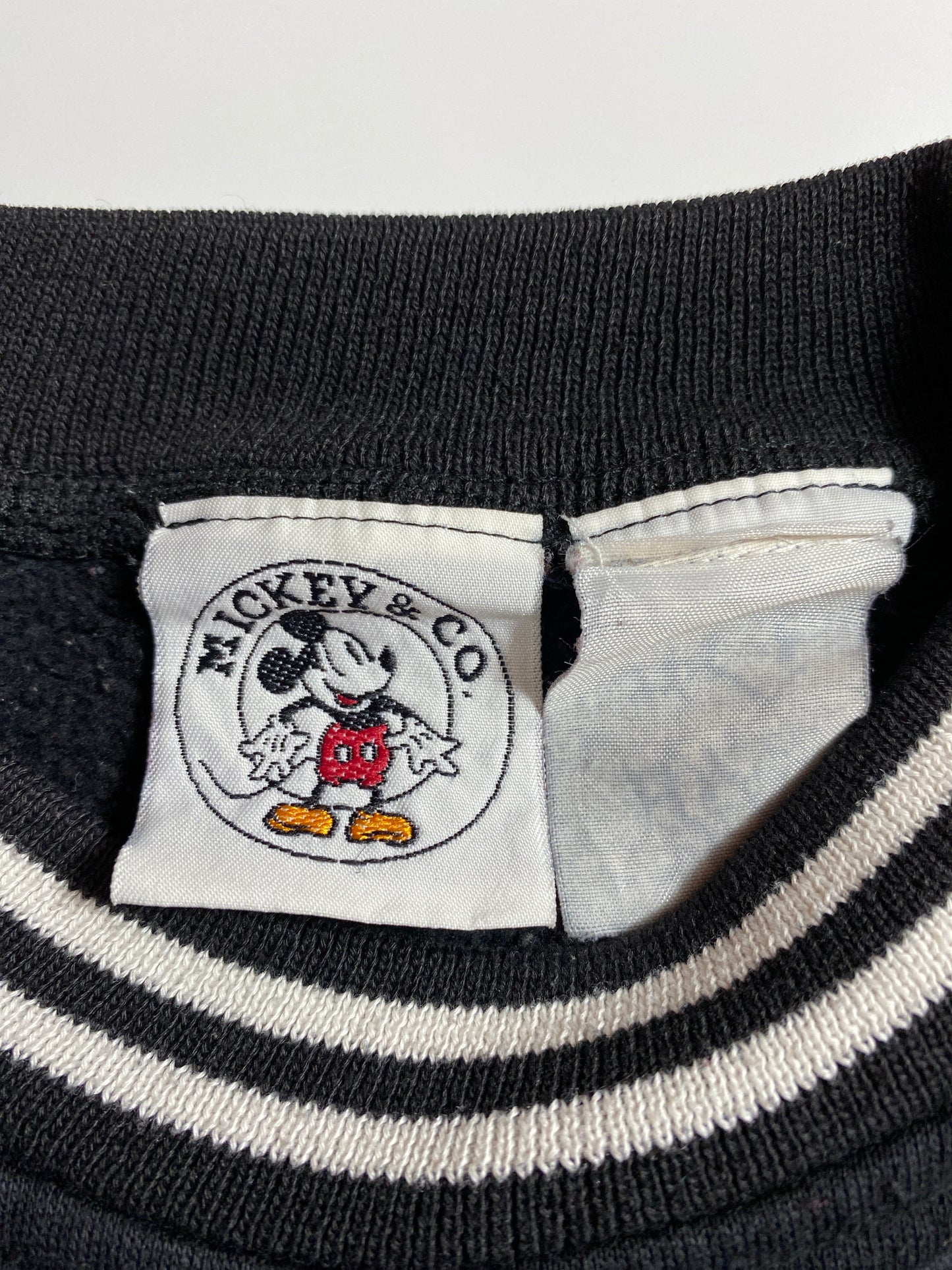 90’s DISNEY CLASSIC MICKEY & CO  Size No Tag (Approx.XL) Vintage Sweat-shirt / 9473