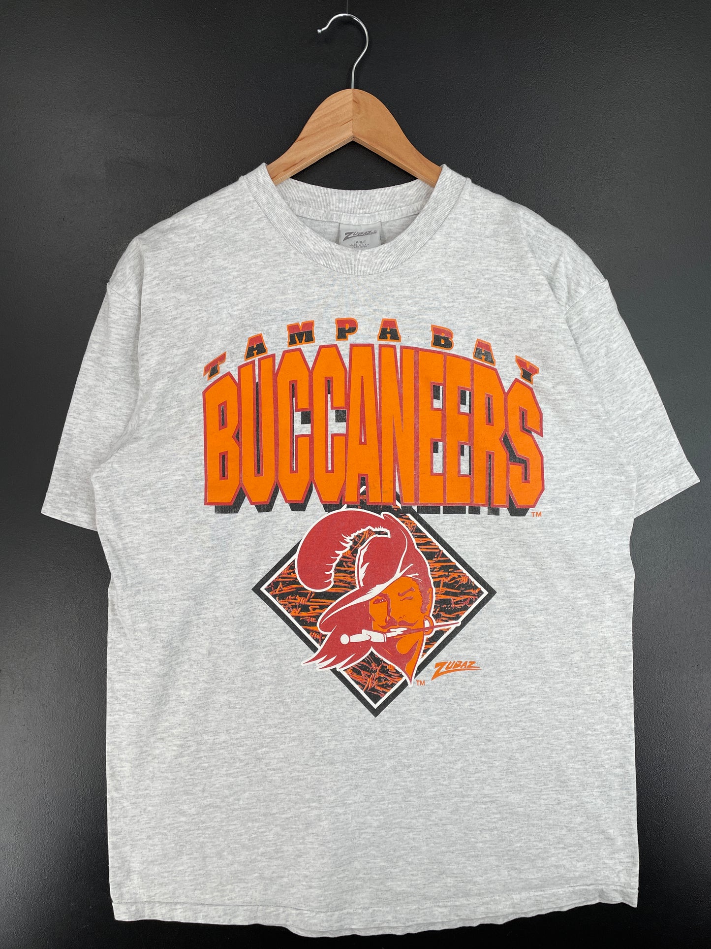 90's TAMPA BAY BUCCANEERS Made in USA Size L Vintage NFL T-Shirt / E4259T
