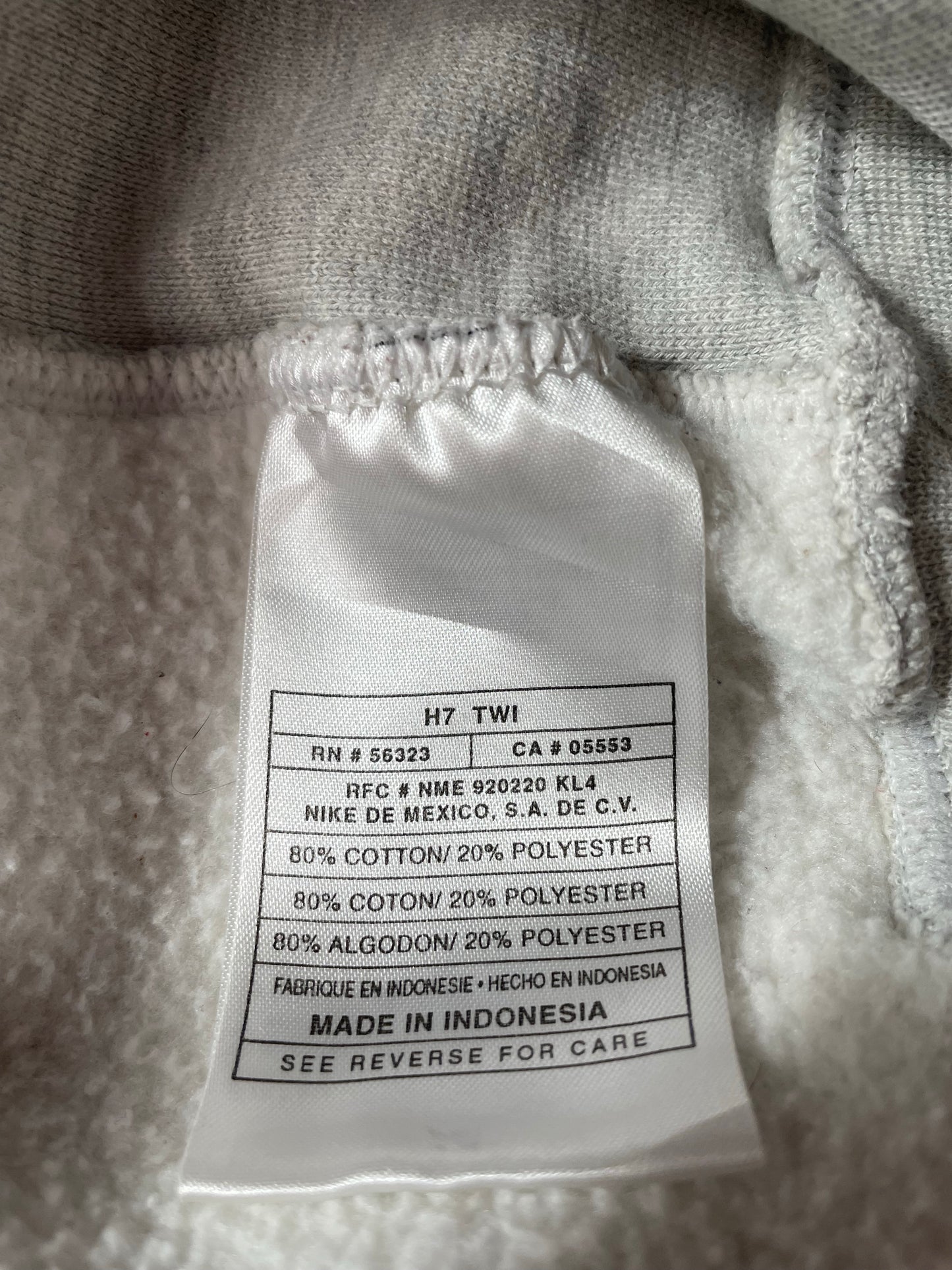 90's NIKE CHICAGO BULLS Size XL Vintage NBA Sweat shirt / K7001