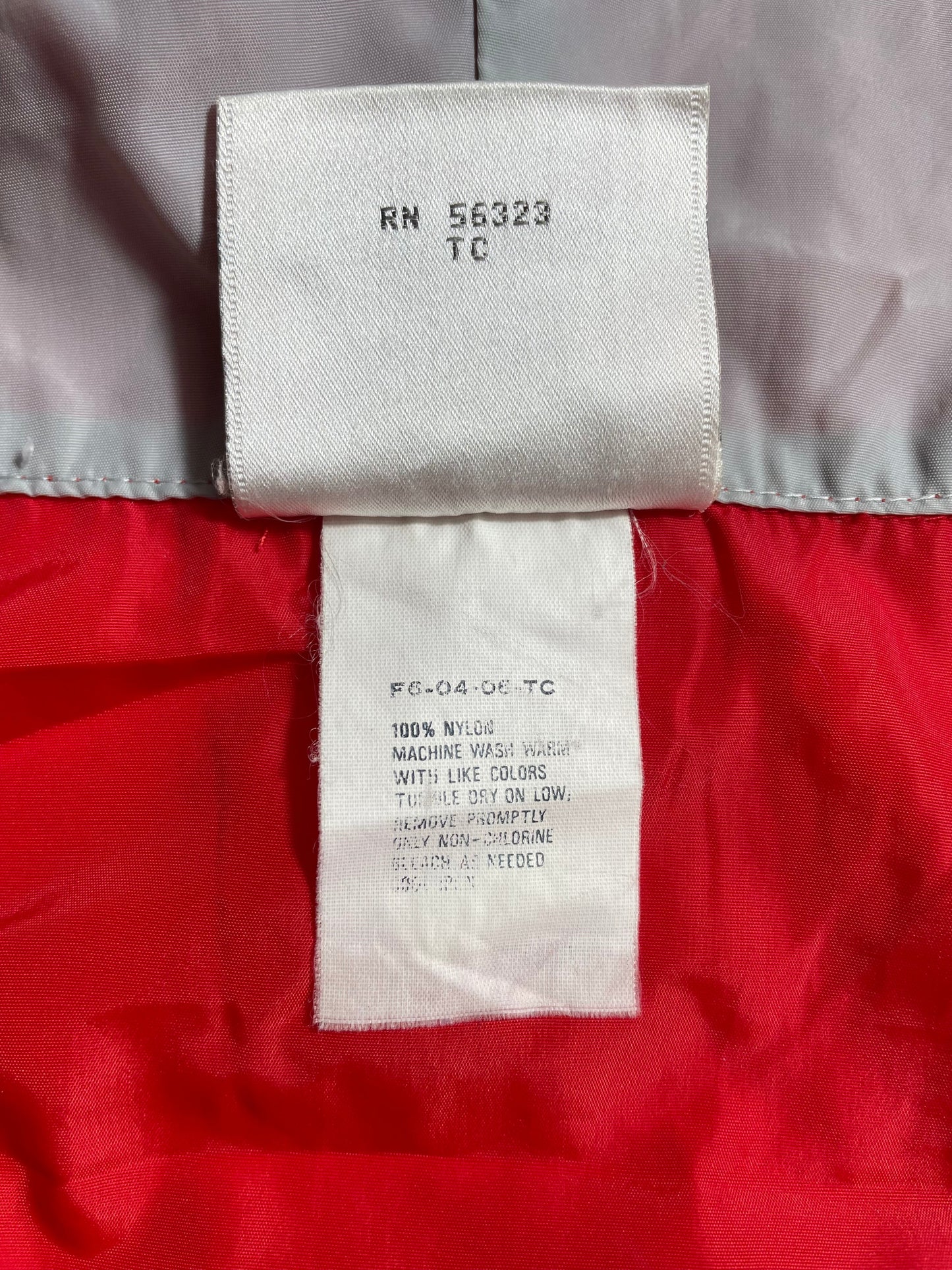 90’s NIKE Silver Tag Size M Vintage Nylon Jacket / E550
