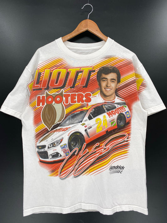 Vintage NASCAR ELIOTT x HOOTERS Size L Vintage Racing T-Shirts / A6168