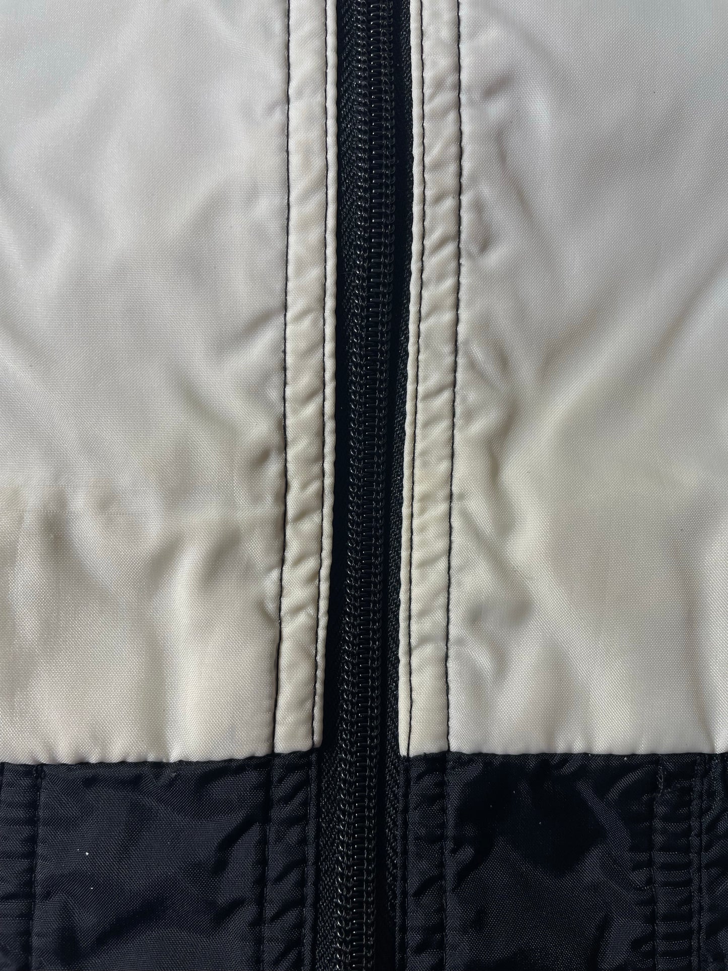 90’s ADIDAS Size M Vintage Nylon Jacket/ K8891