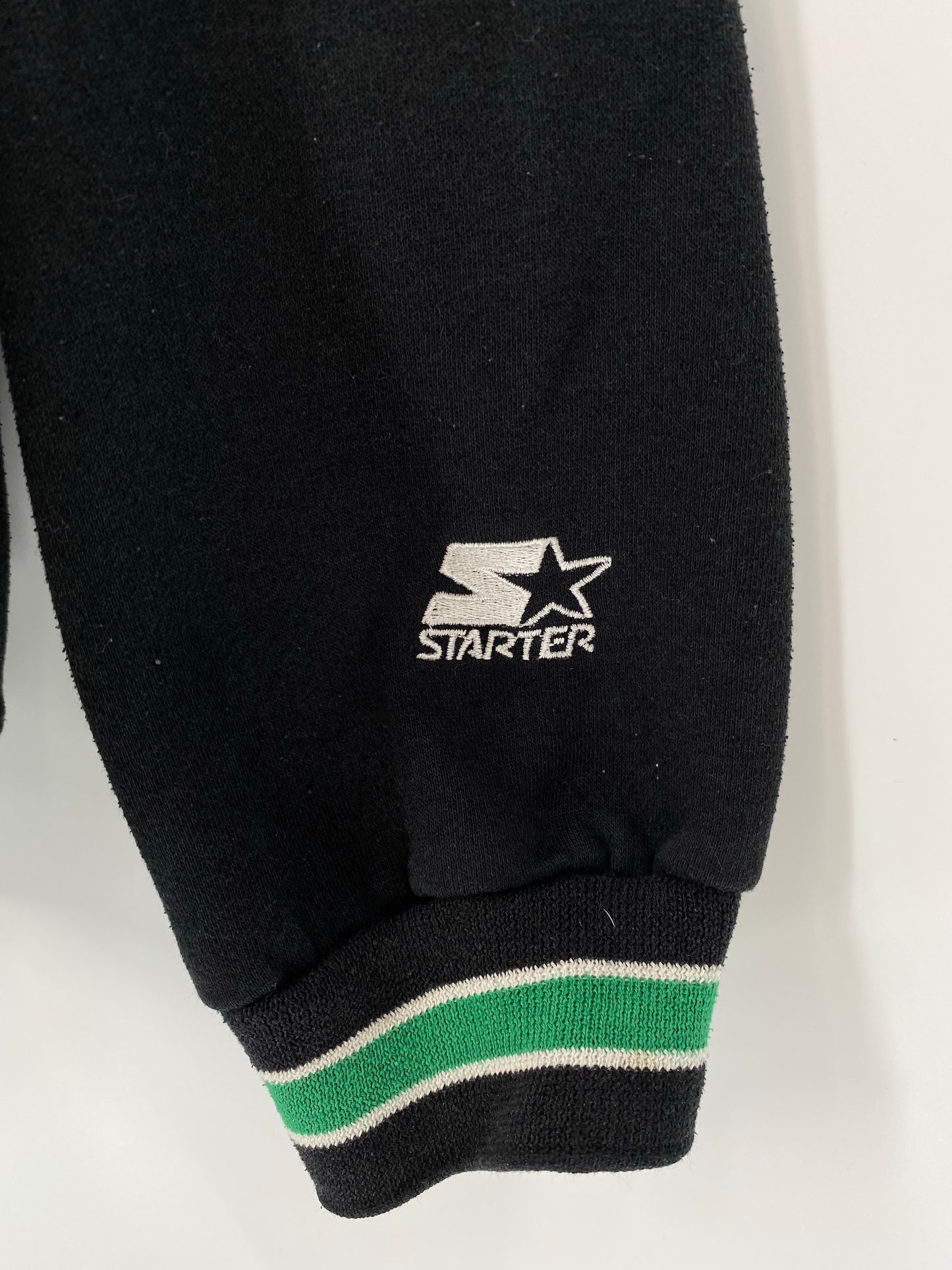 90’s STARTER x BOSTON CELTICS Size XL Vintage NBA Hoodie Sweat-Shirt / K4168