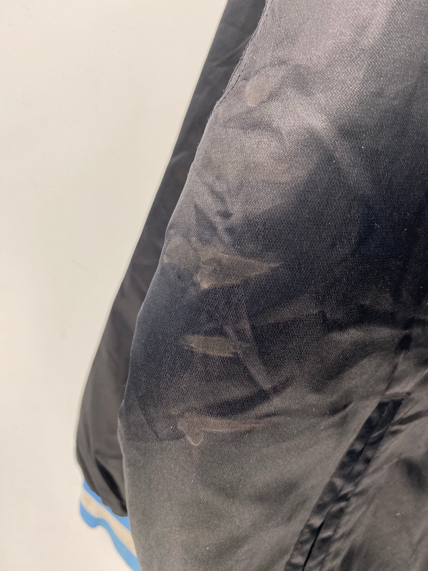 Vintage NIKE Size XL Padded Nylon Jacket  / K8028