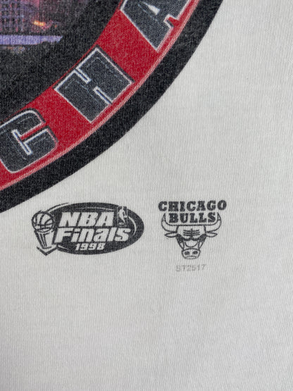 1998 STARTER x CHICAGO BULLS Made in USA Size L Vintage NBA T-Shirt / A5450