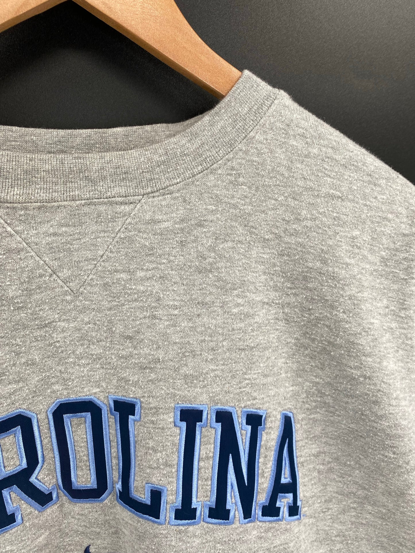 00' NIKE CAROLINA  Size L Vintage Sweat shirt / K7533