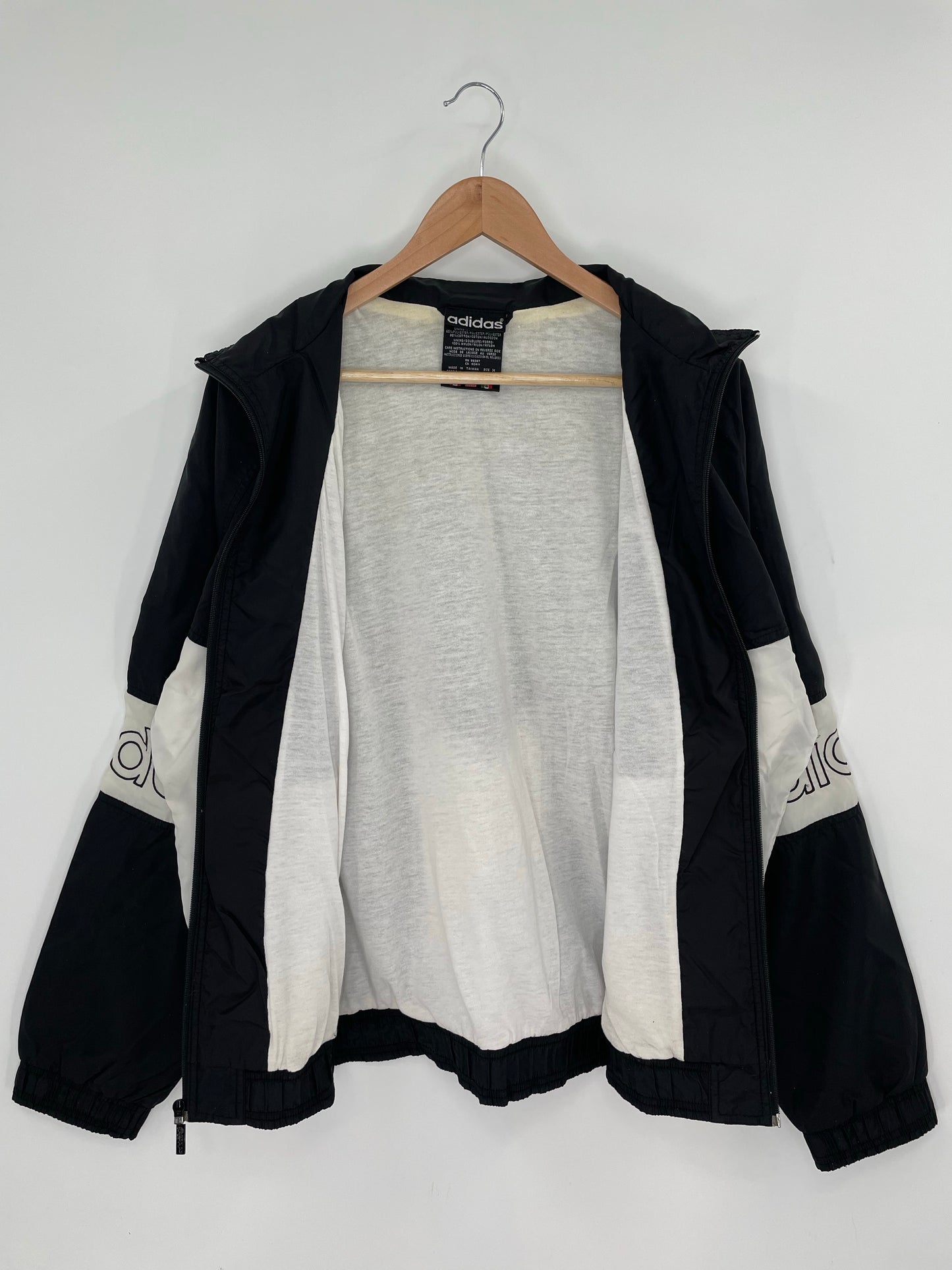 90’s ADIDAS Size M Vintage Nylon Jacket/ K8891