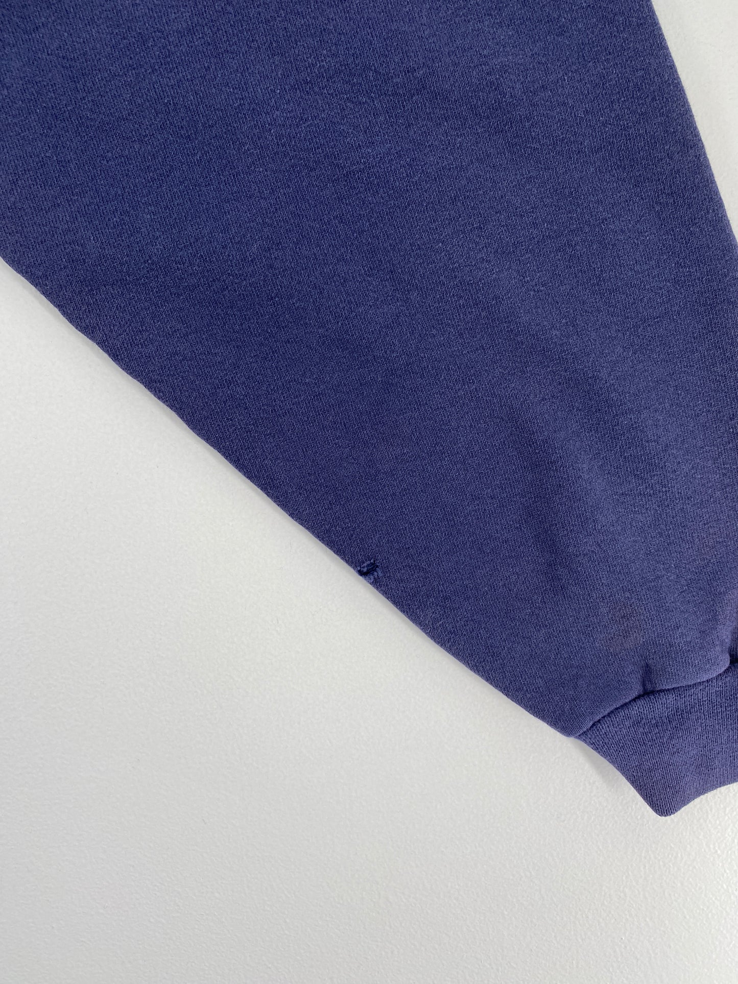 90's CONNECTICUT HUSKIES Made in USA Size XXL Vintage College Sweat-Shirt / E6163S